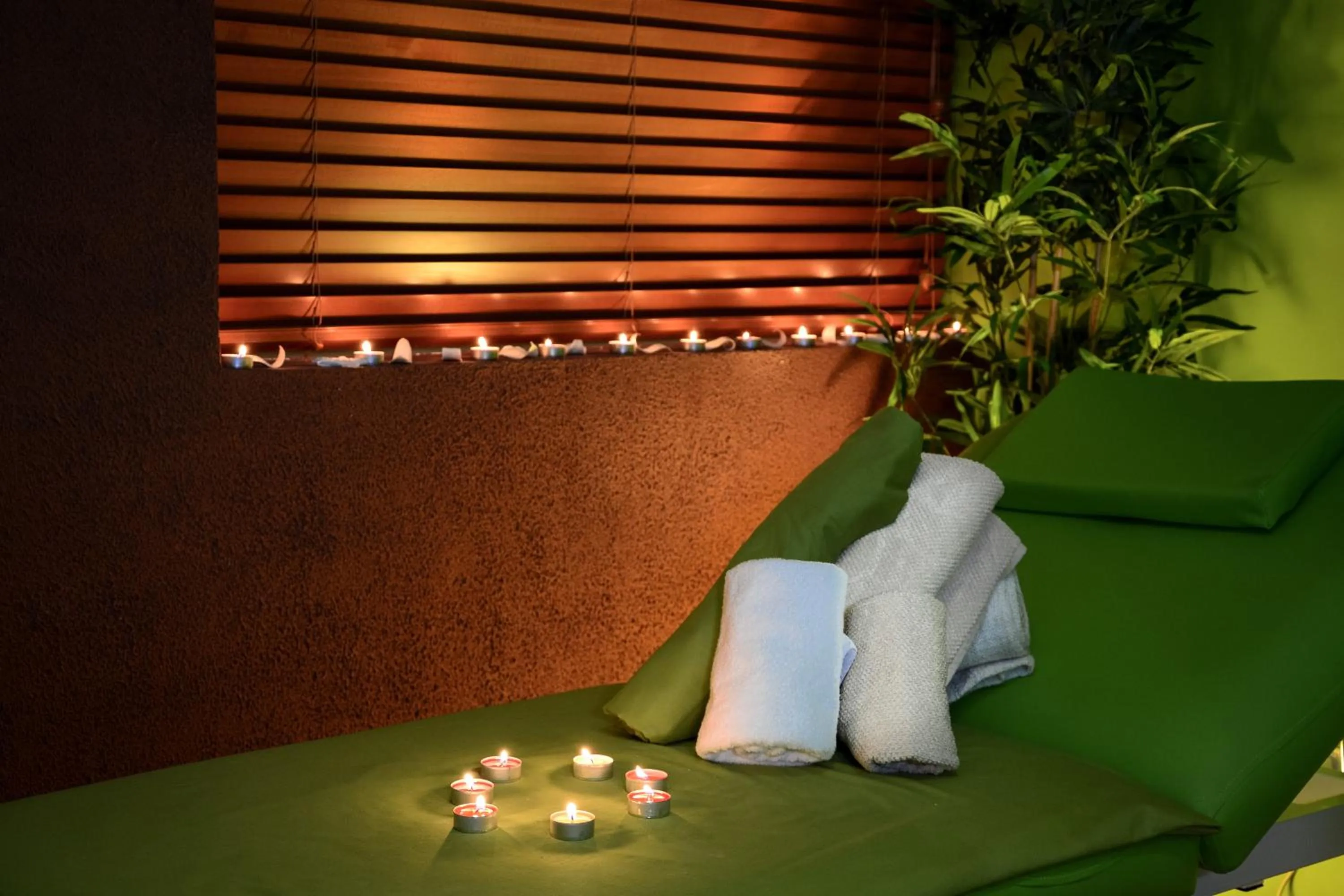 Massage in Golden Ocean Hotel