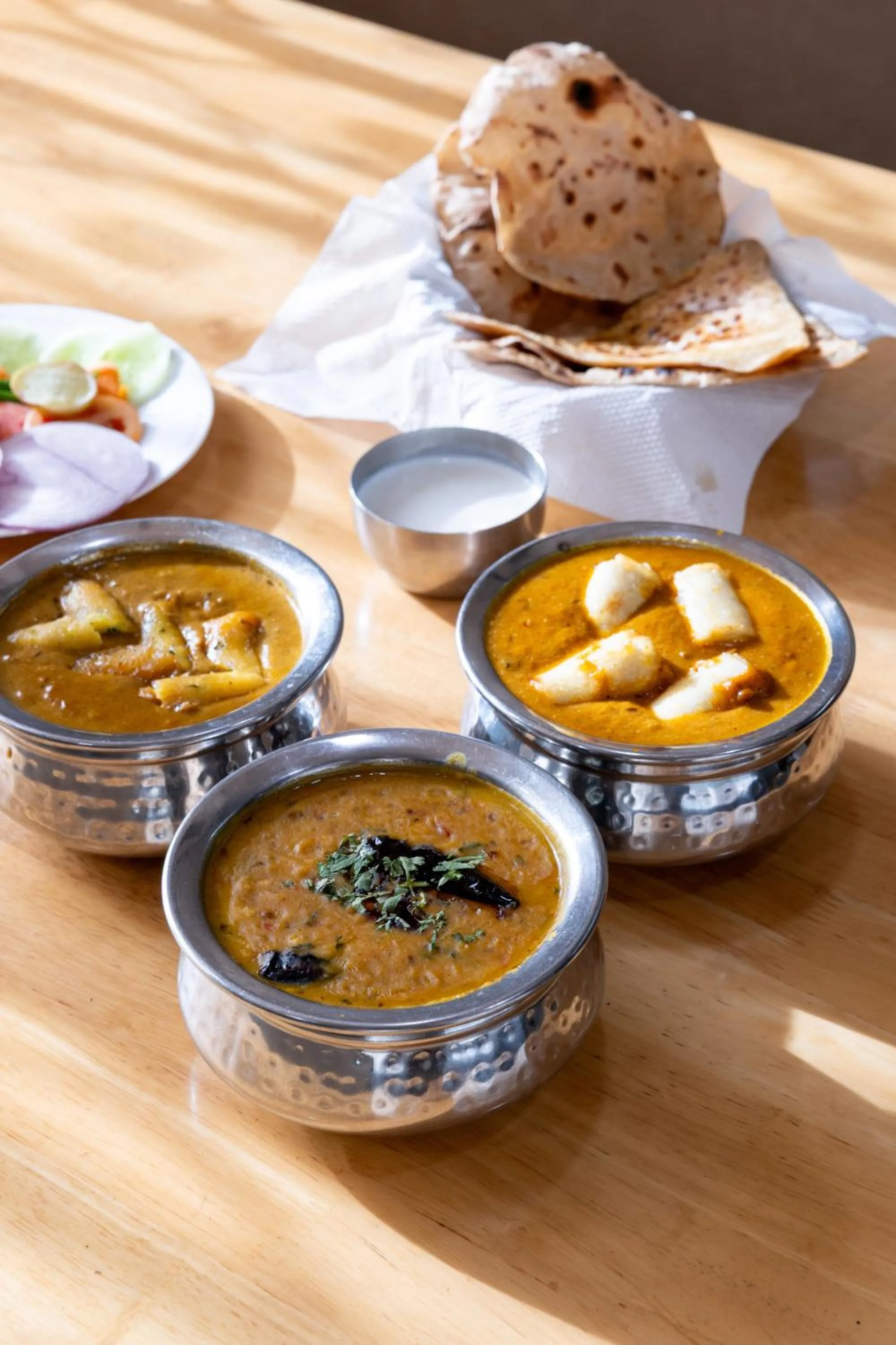 Food in Hotel Pravasa Stay