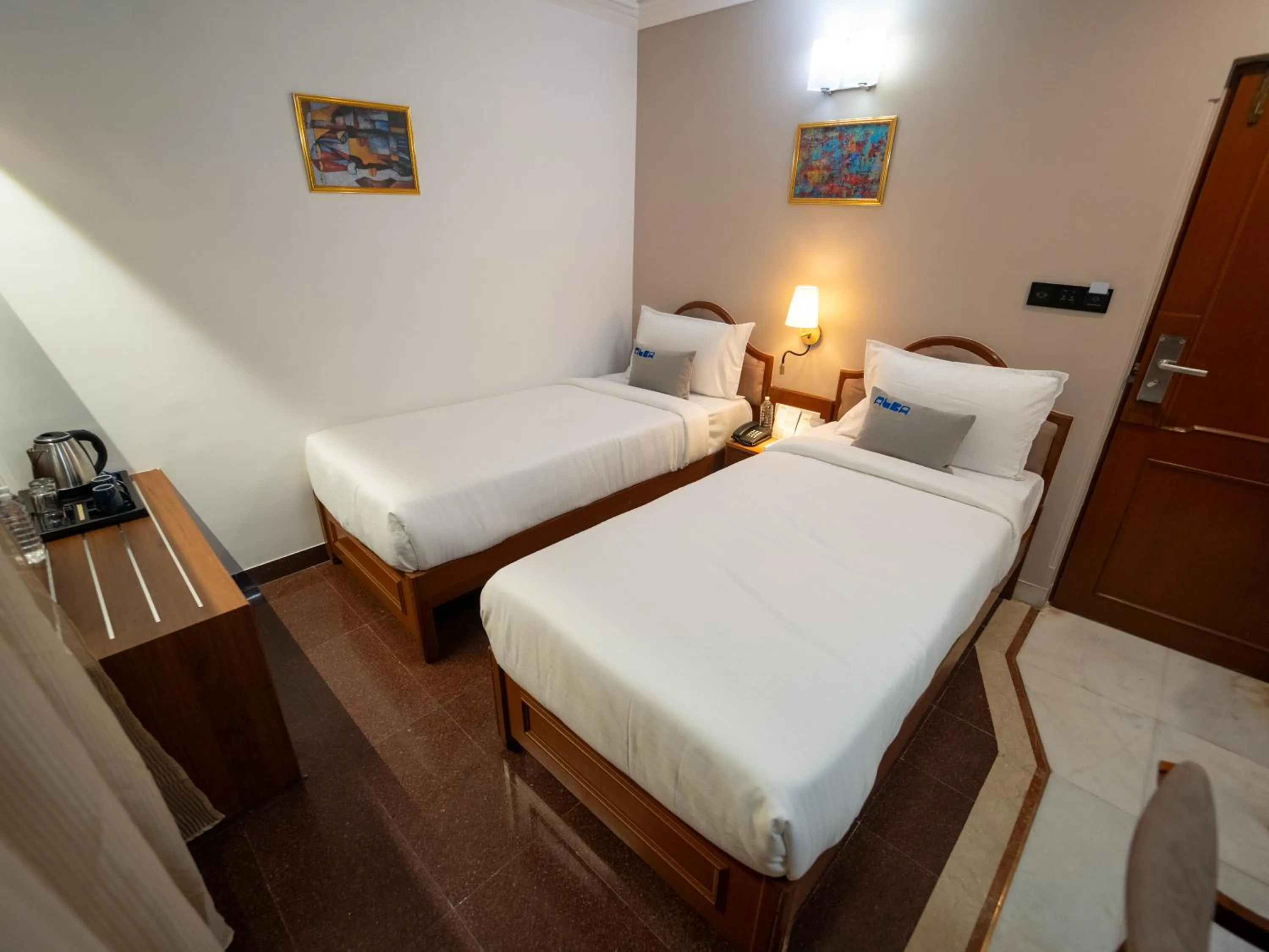 Bedroom, Bed in Hotel Pravasa Stay