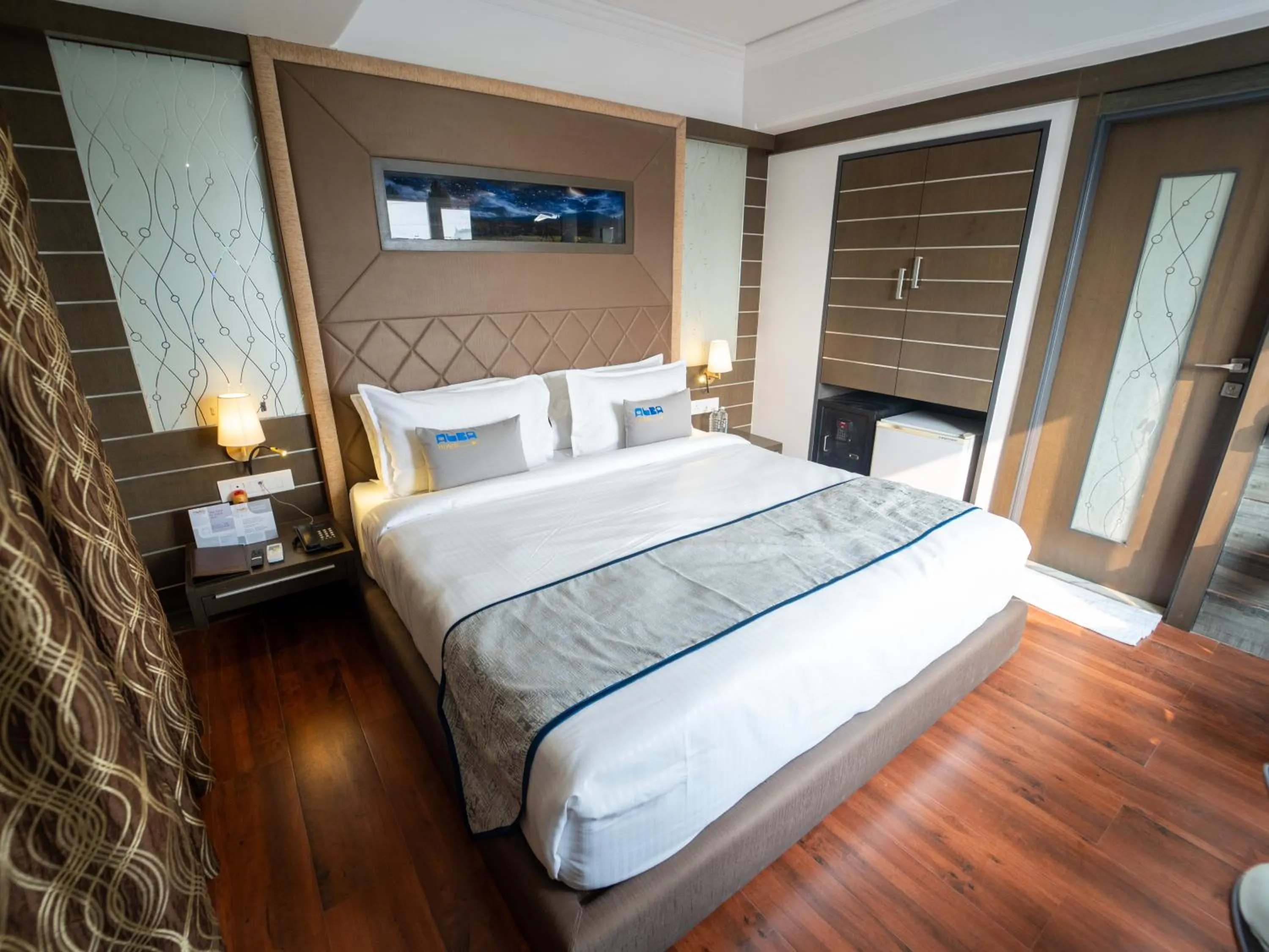 Bedroom, Bed in Hotel Pravasa Stay