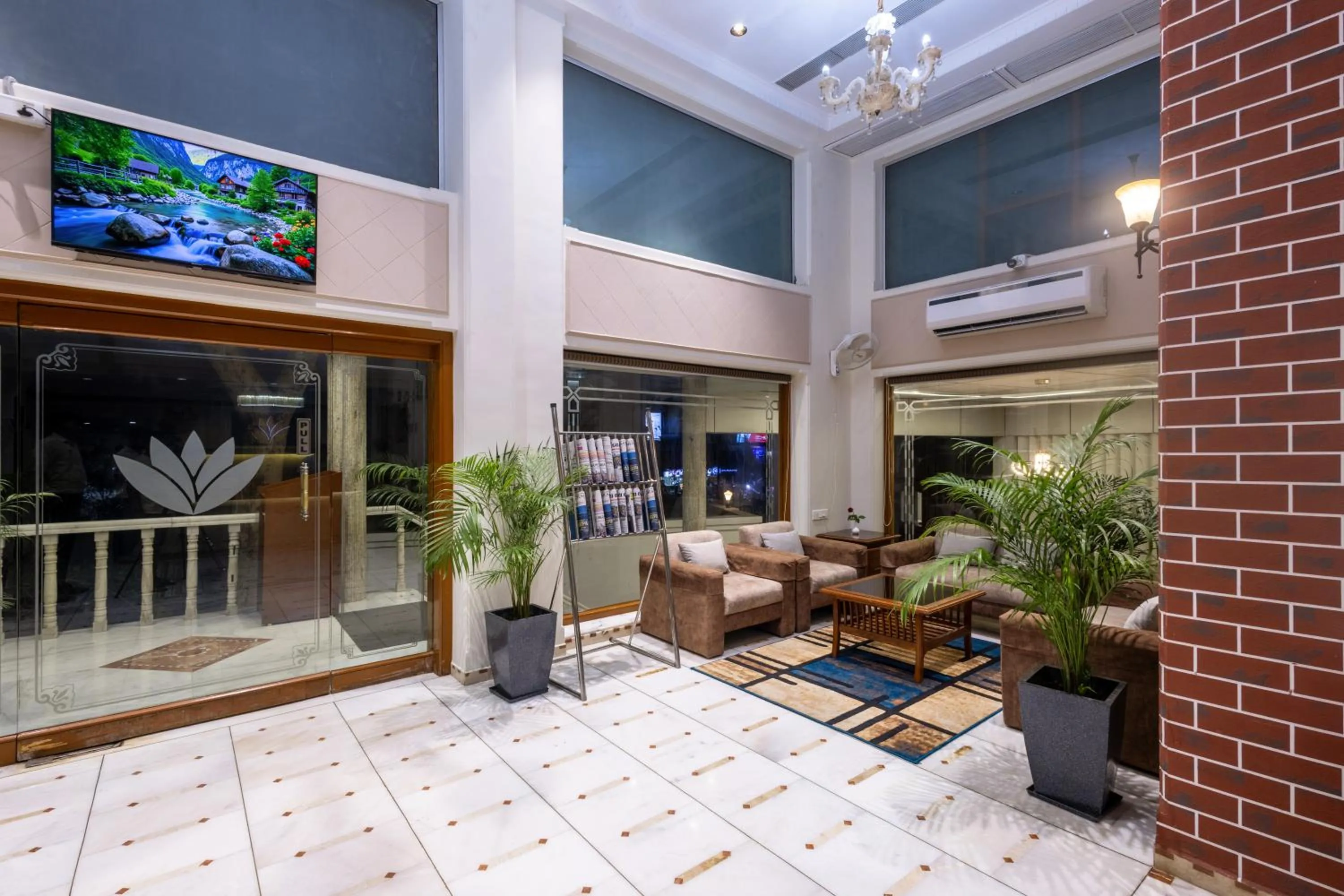 Lobby or reception in Hotel Pravasa Stay