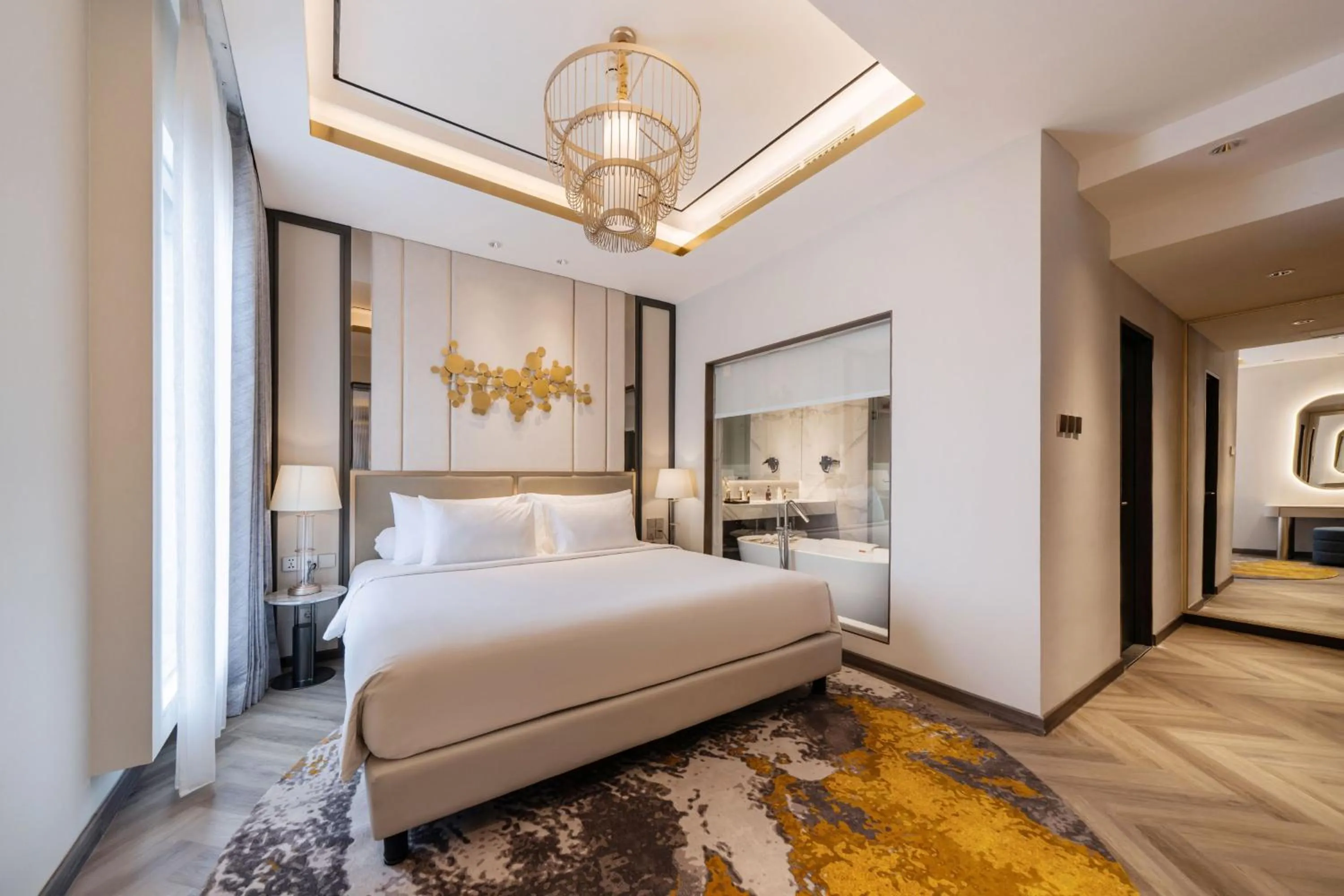 Bed in HARRIS Hotel & Conventions Gubeng