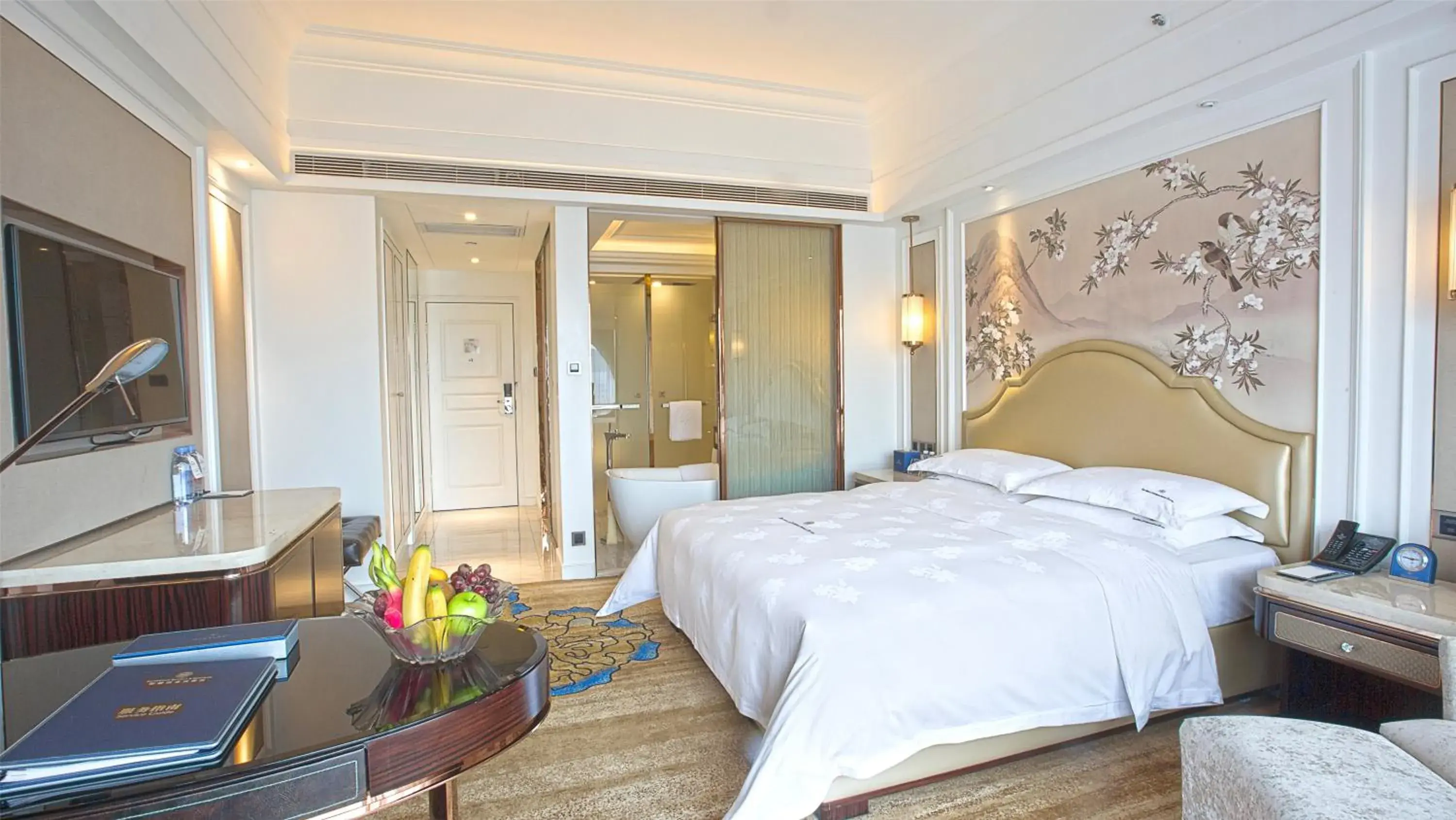 Business Double Room with Garden View in Shenzhen Dayhello international Hotel (Baoan) Business Double Room with Garden View in Shenzhen Dayhello international Hotel (Baoan)