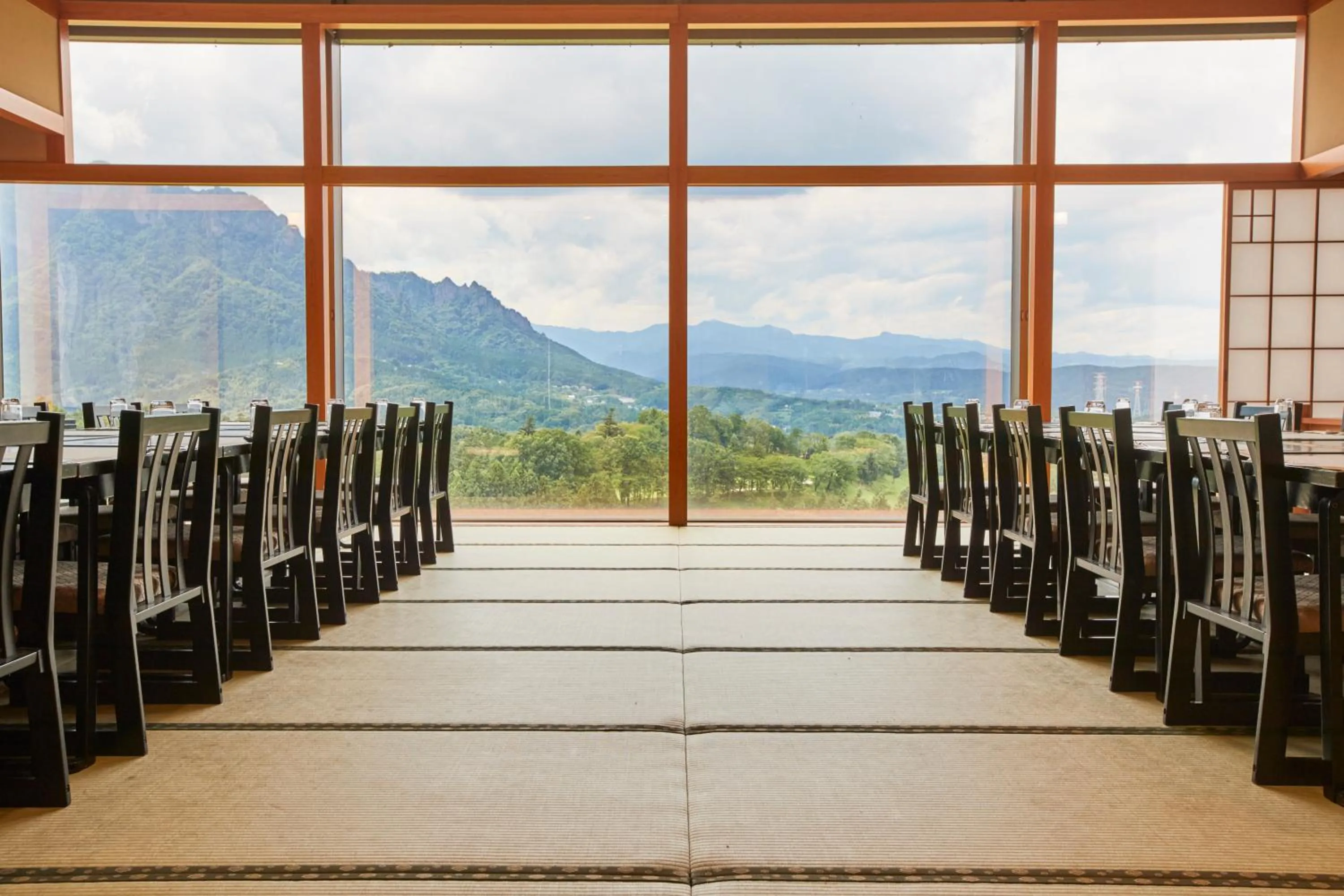 Mountain view in Myogi Green Hotel