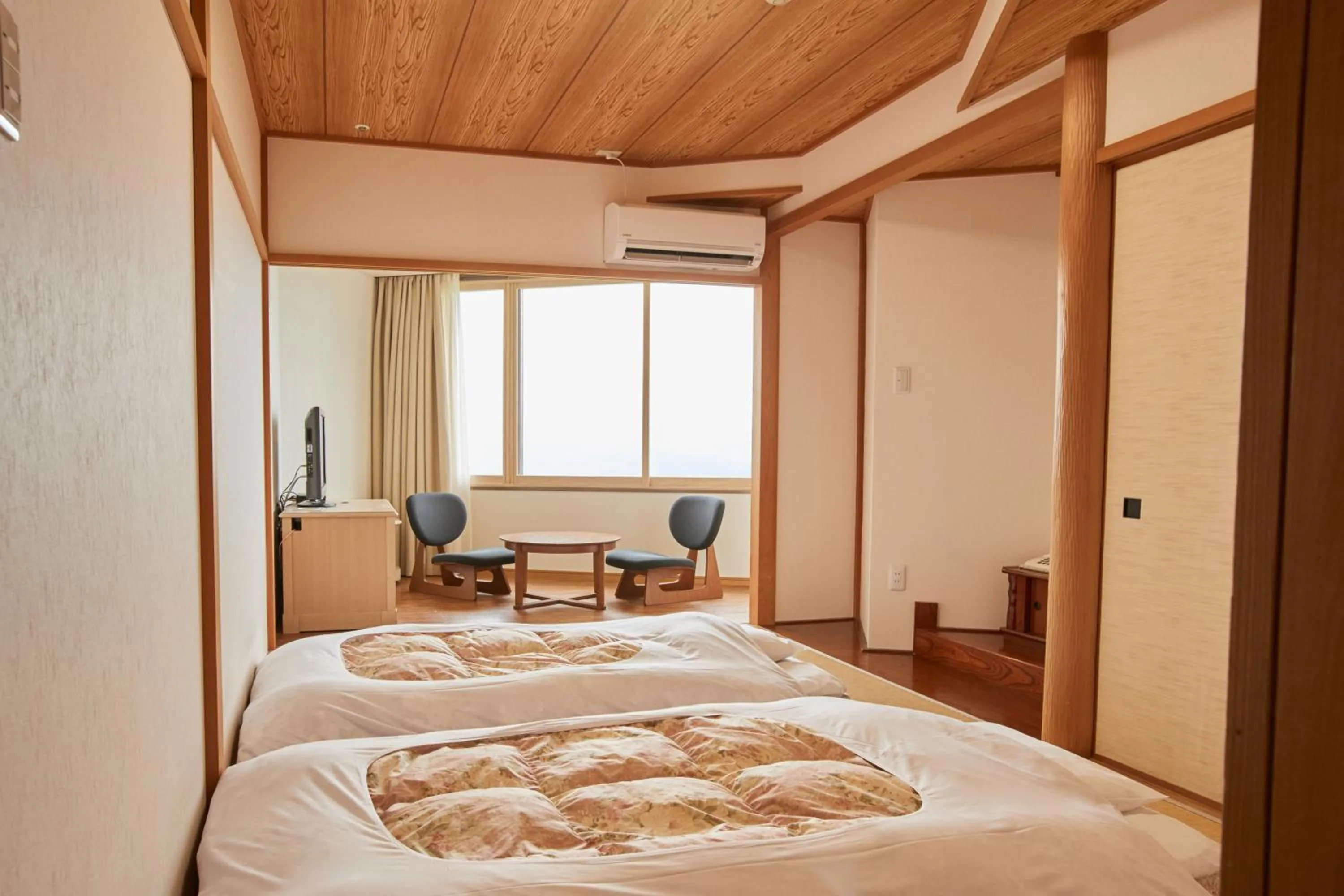 Photo of the whole room, Bed in Myogi Green Hotel