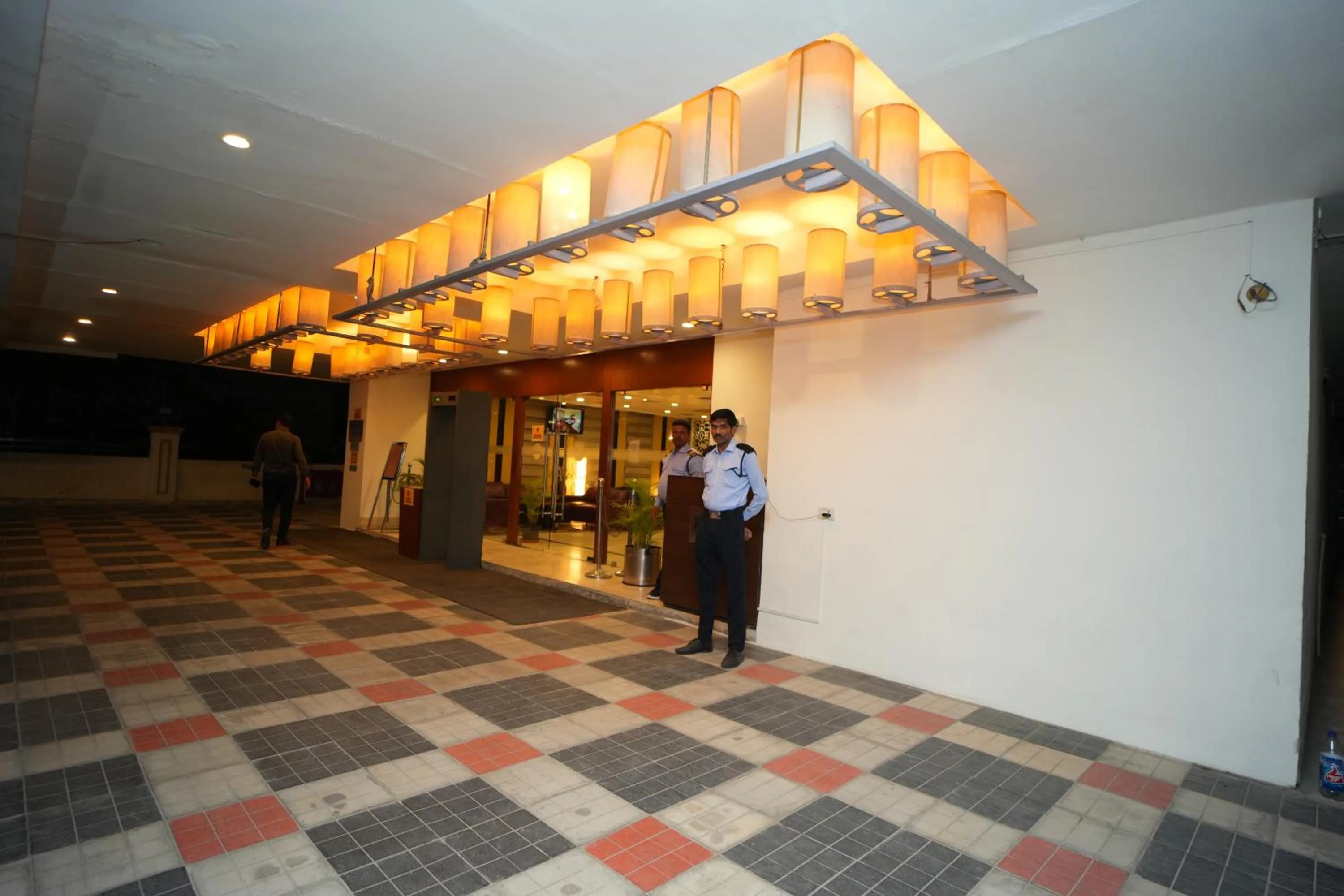 Night in The Altruist Business Hotel Hitech