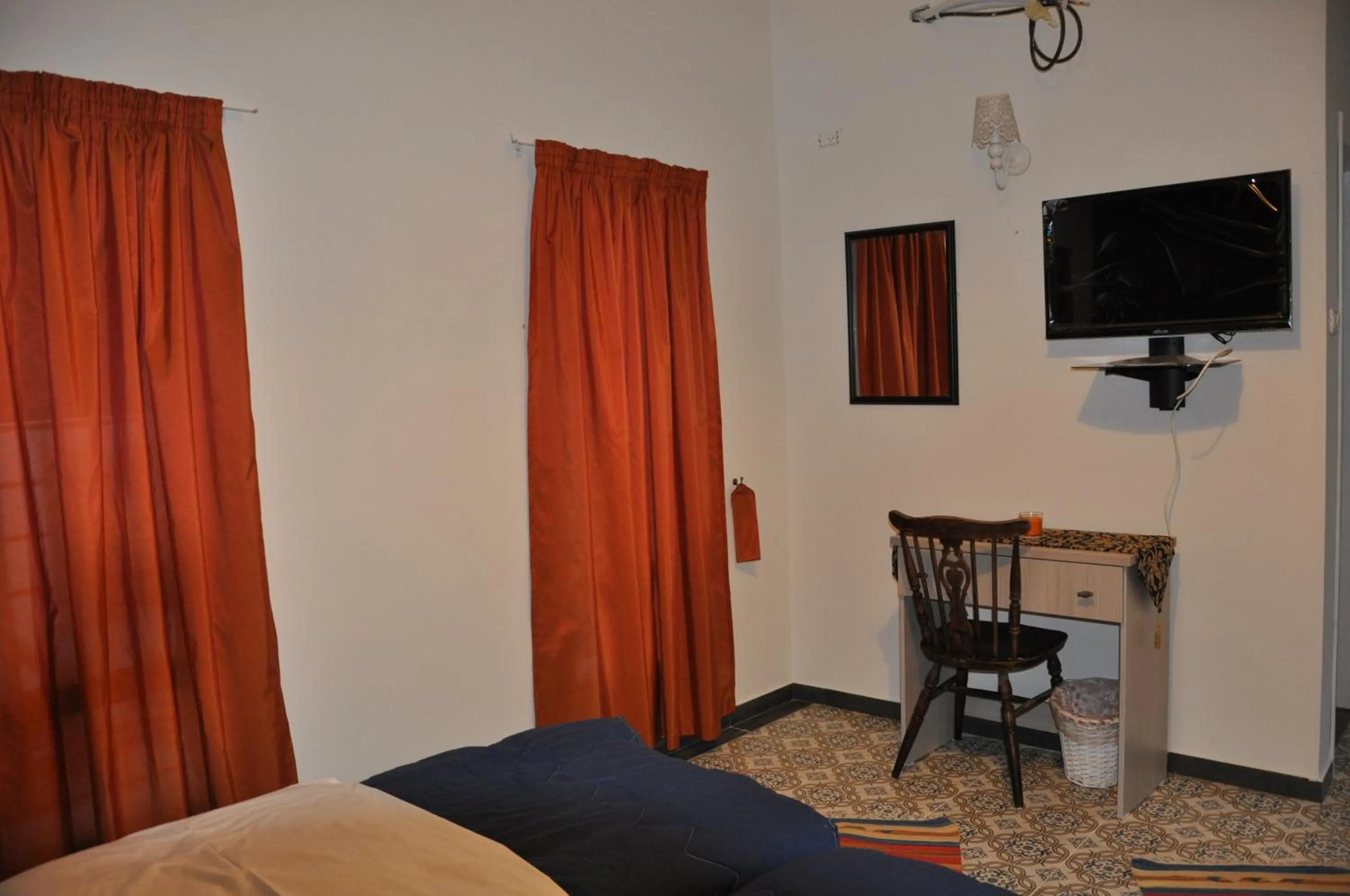 Bedroom, Bed in Al-Hakim Boutique Hotel Old Town Nazareth