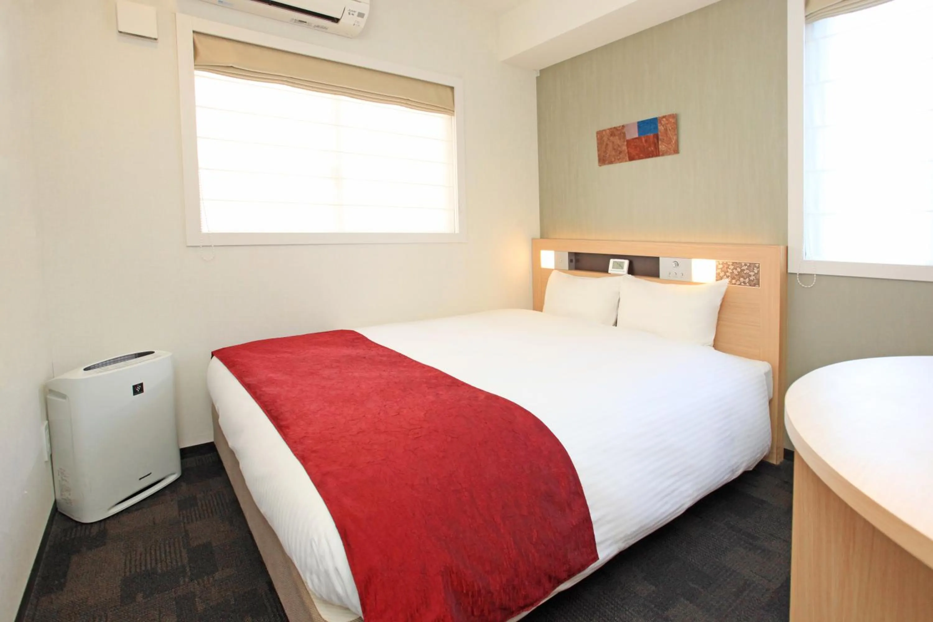 Photo of the whole room, Bed in Urban Hotel Kyoto Nijo Premium