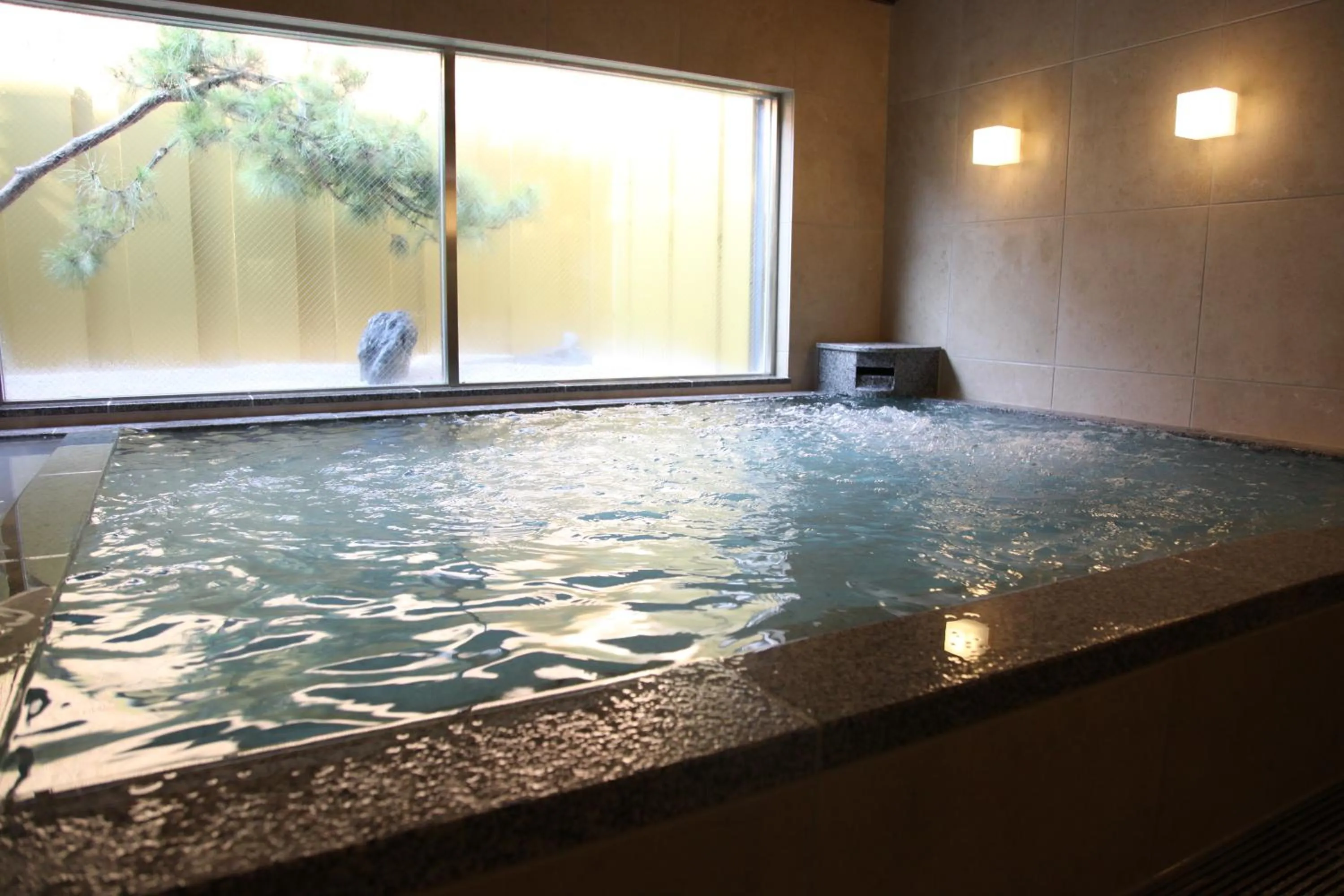 Hot Tub in Urban Hotel Kyoto Nijo Premium