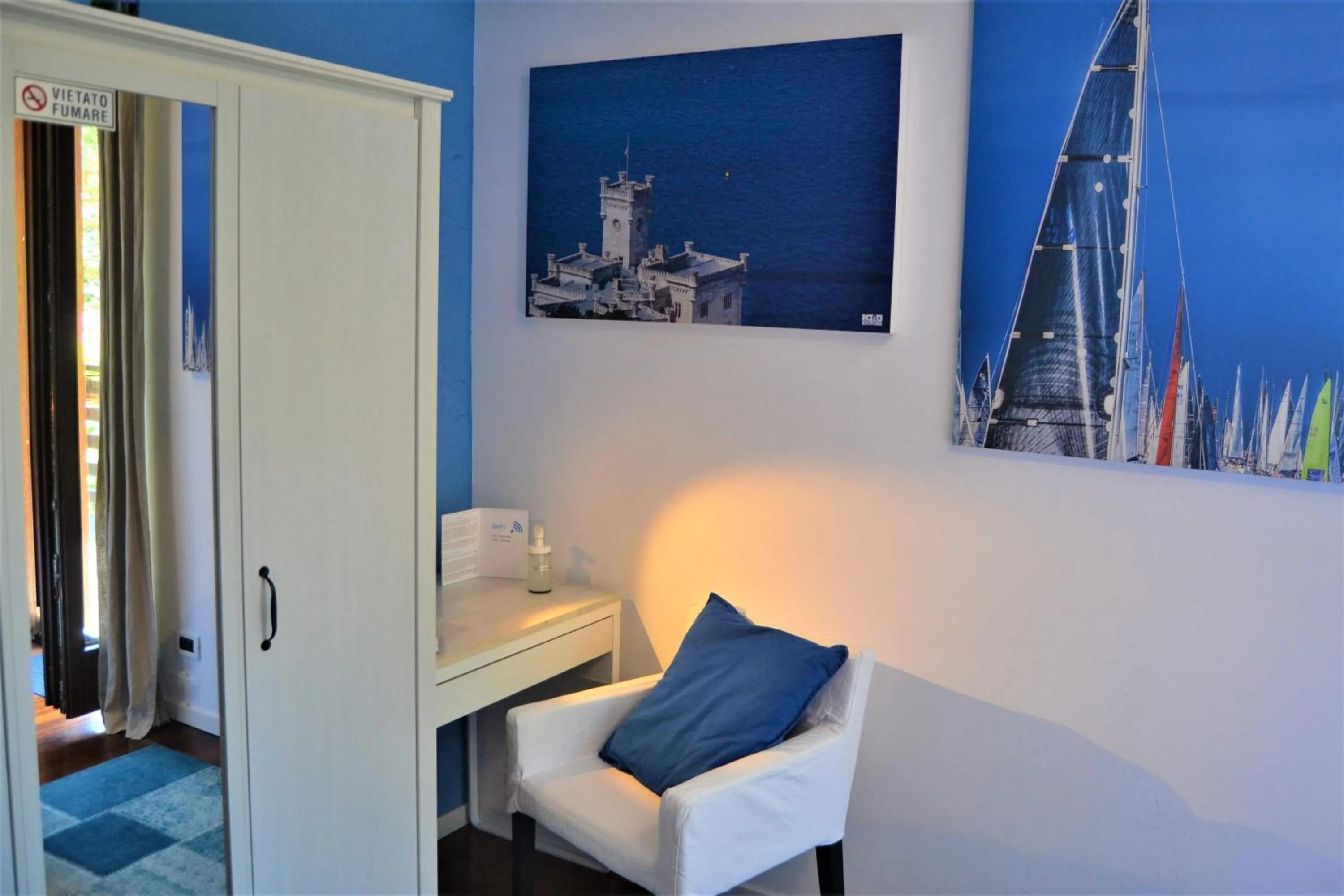 Decorative detail in Triestè59 B&B