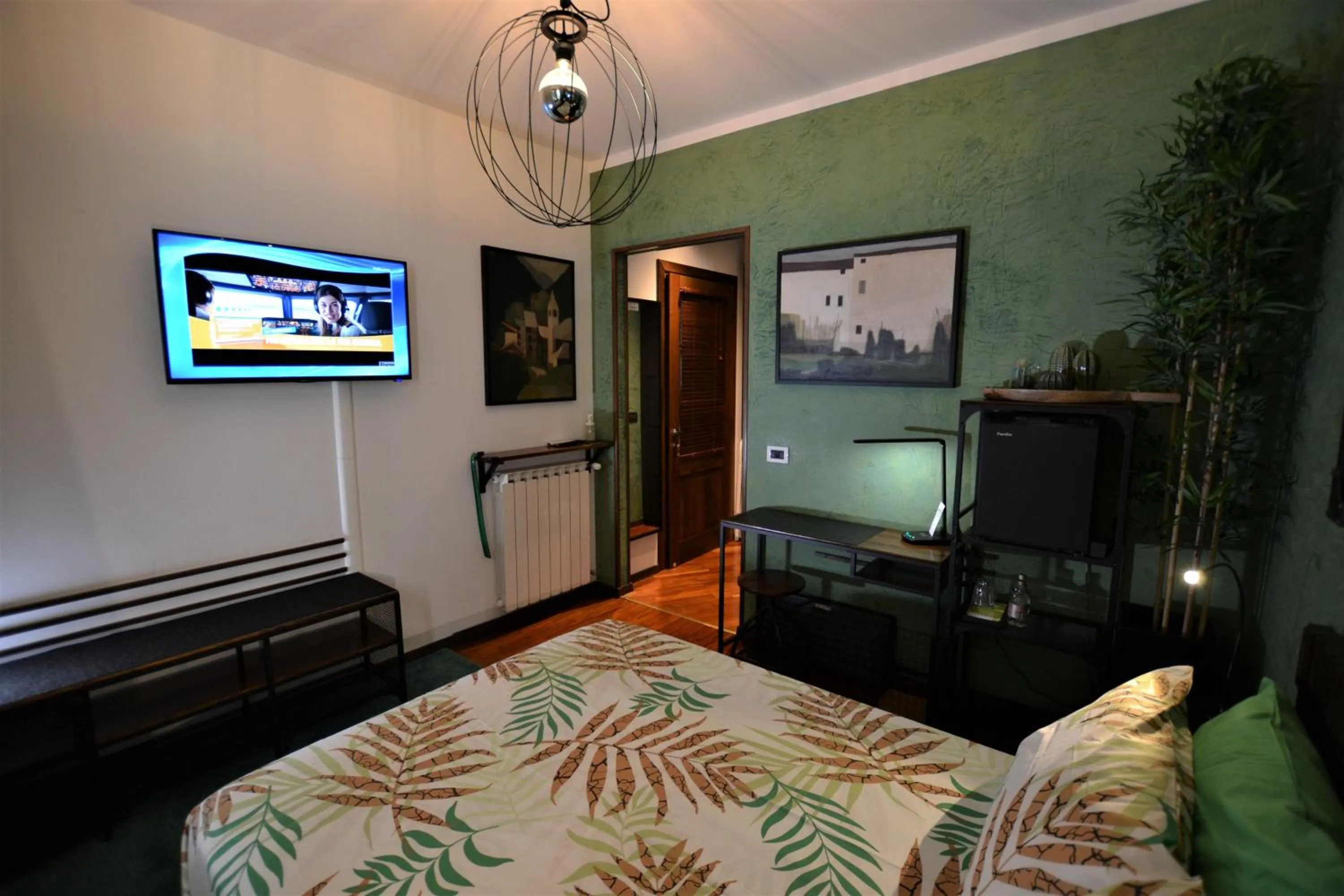 Photo of the whole room, Bed in Triestè59 B&B