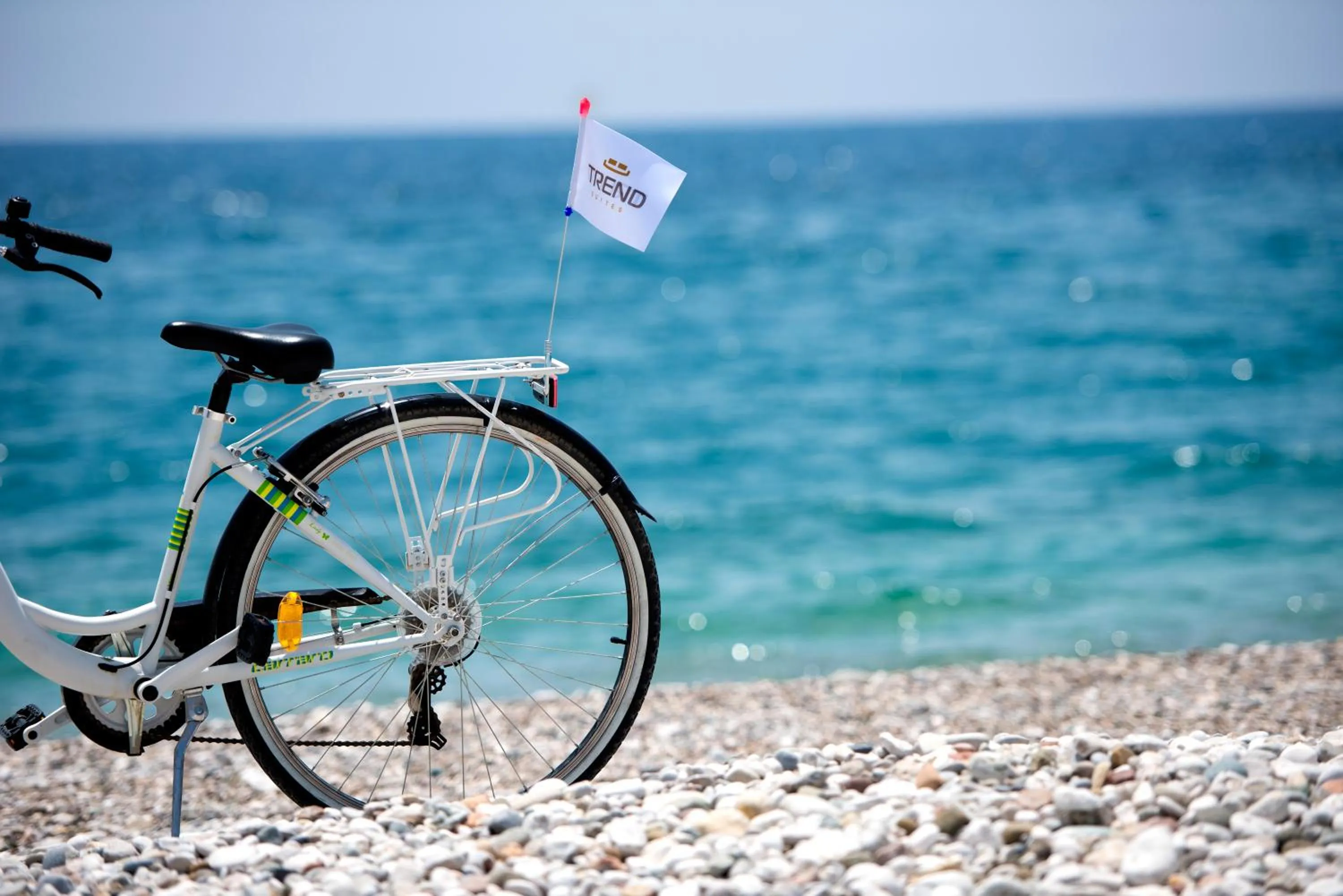 Beach in Trend Suites