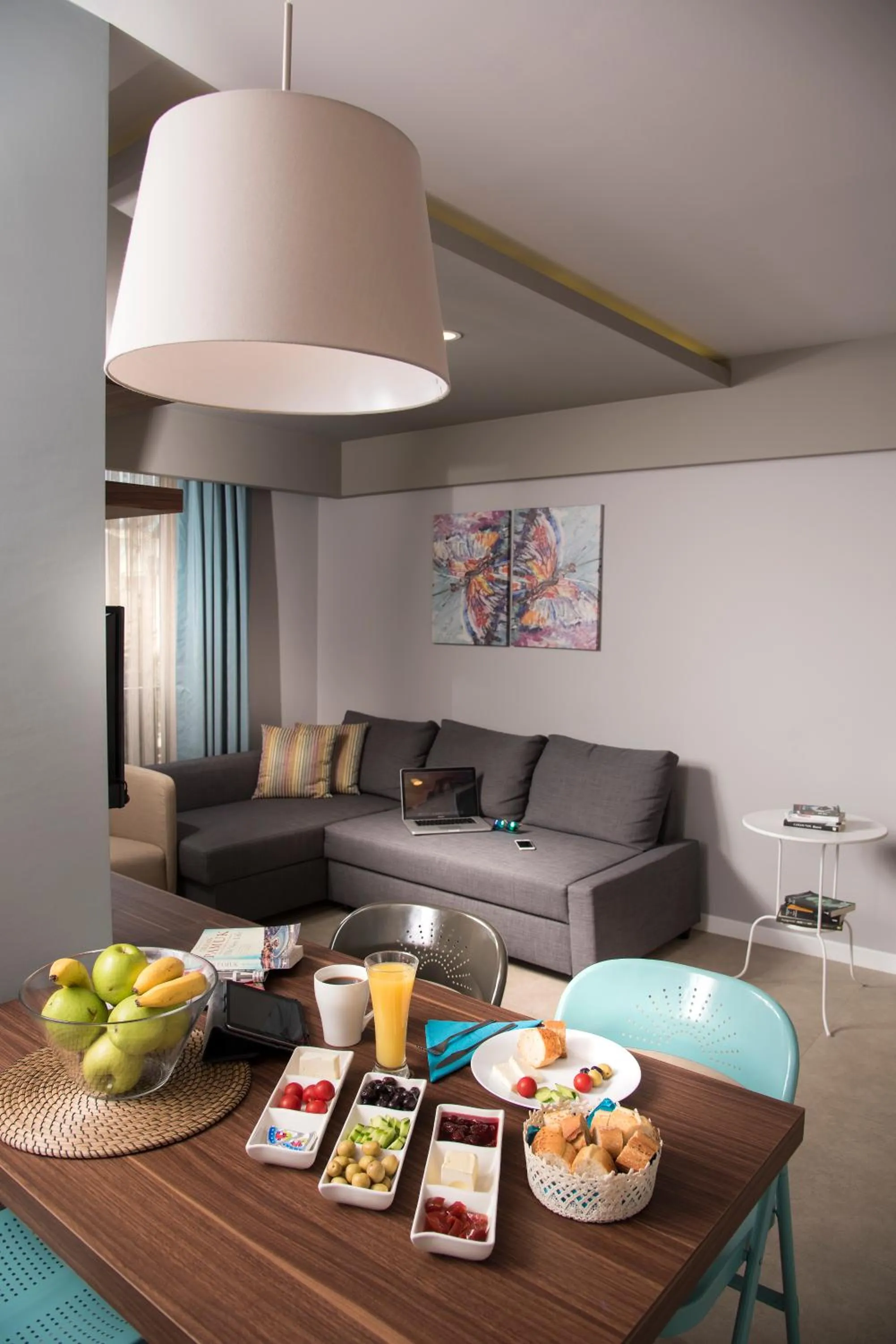 Living room in Trend Suites