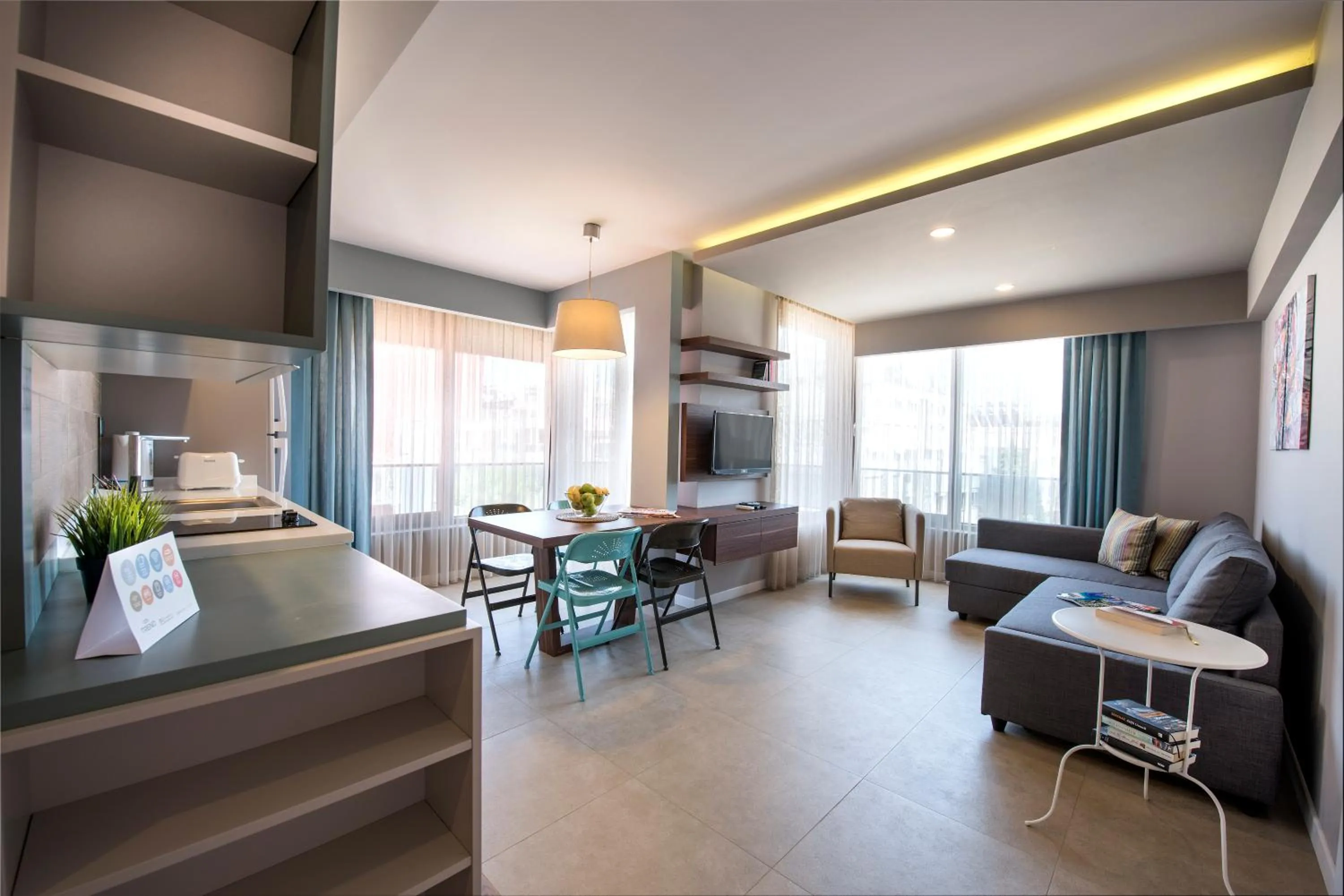 Kitchen or kitchenette, Bed in Trend Suites