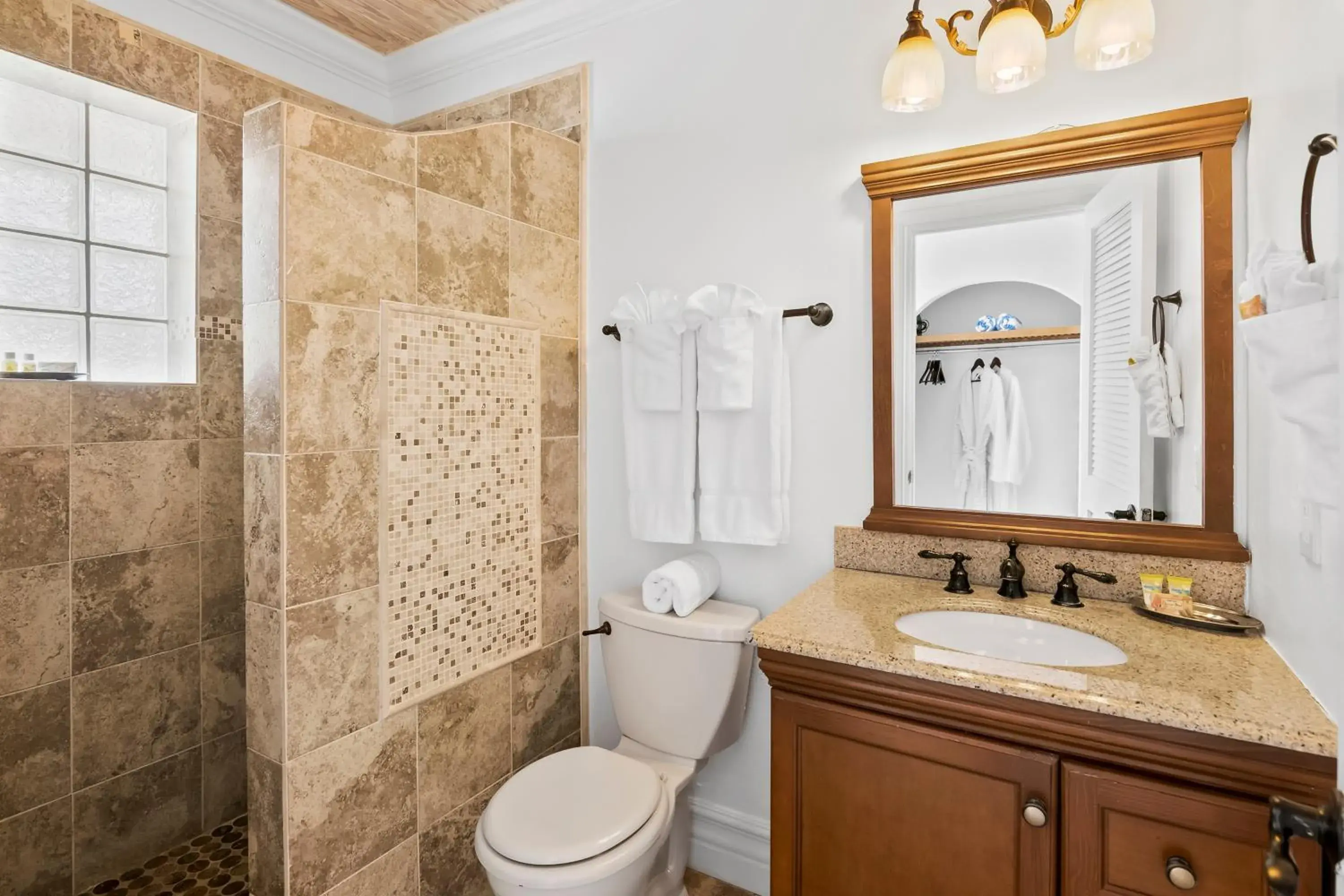 Cottage in Augusta Bay Cottage in Augusta Bay