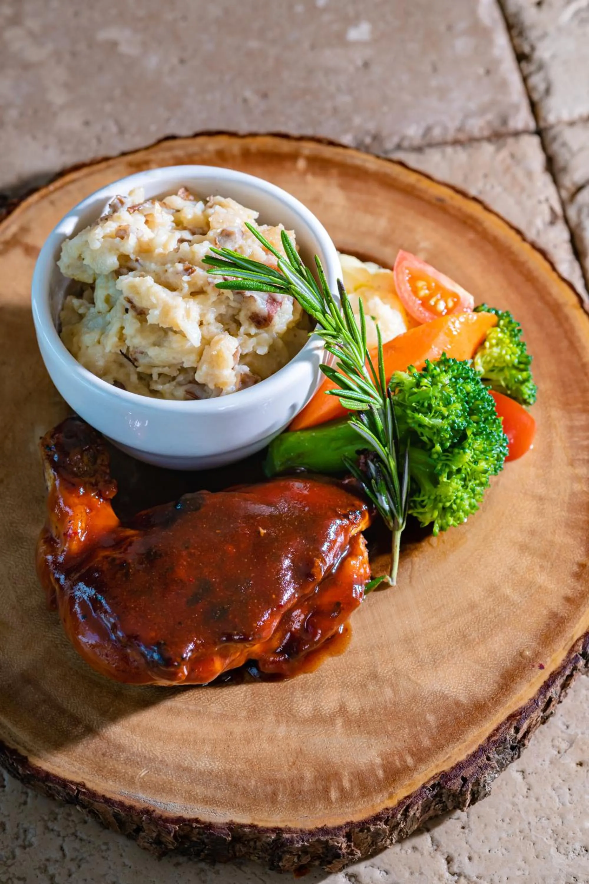 Food and drinks in Augusta Bay