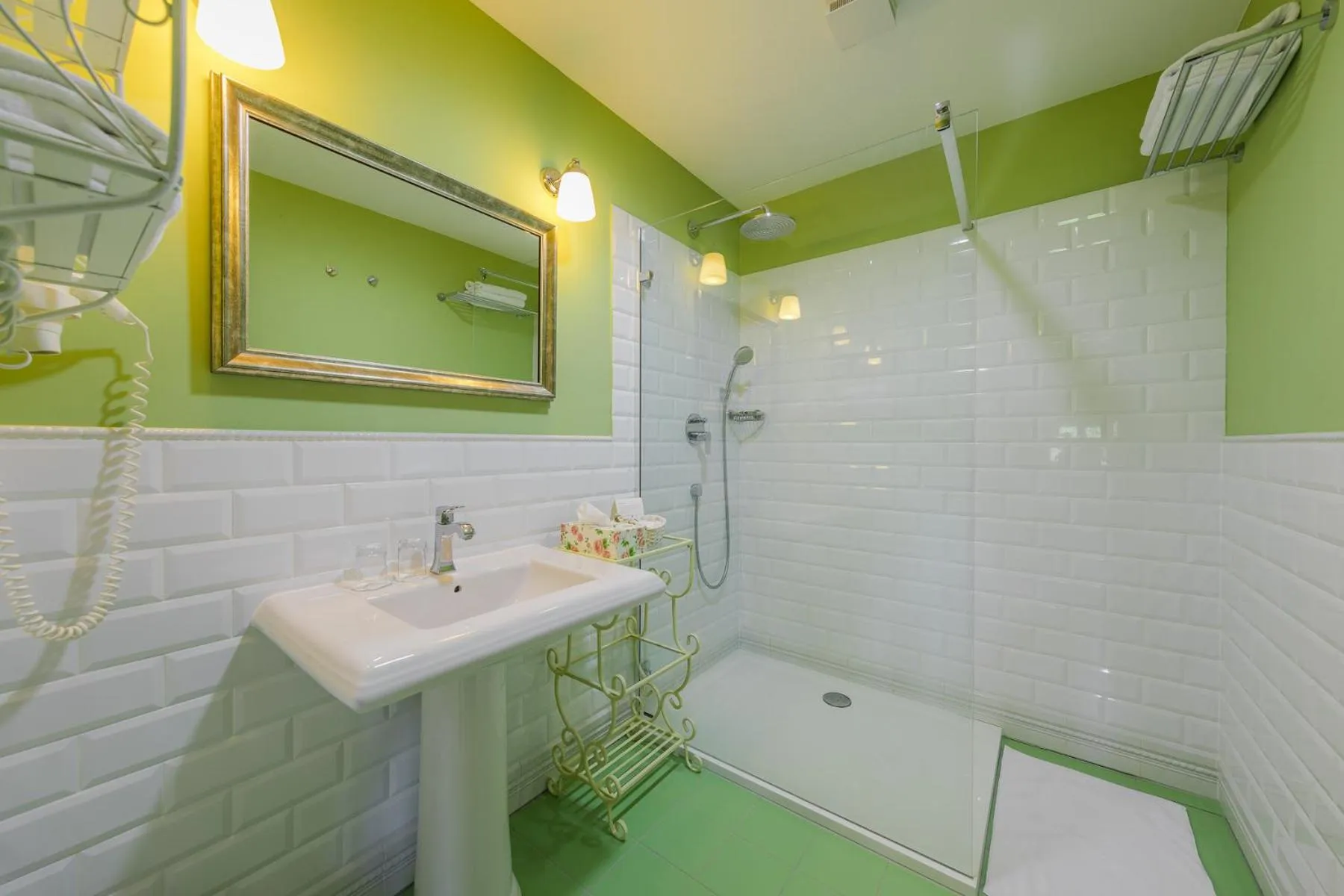 Shower in Boutique Hotel Pri Mlyne Lozorno