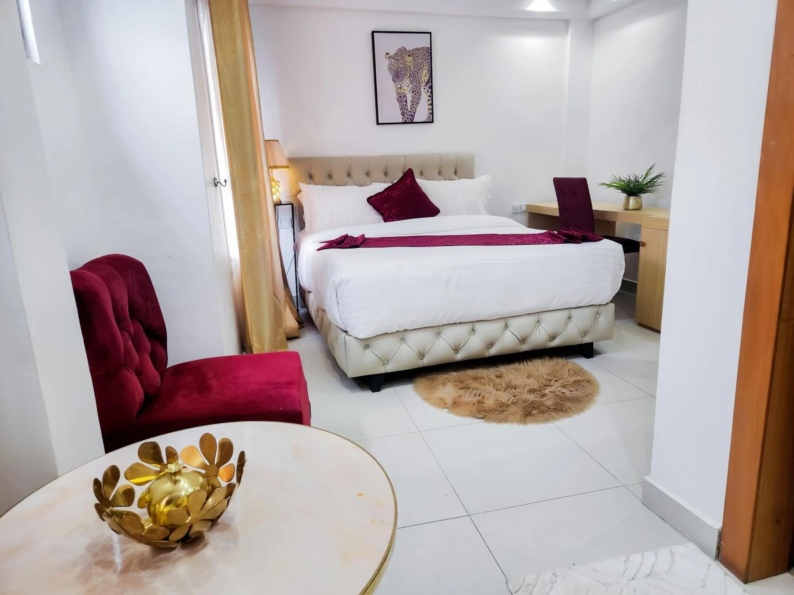 Bed in Hôtel Résidence Saint James Maguerita