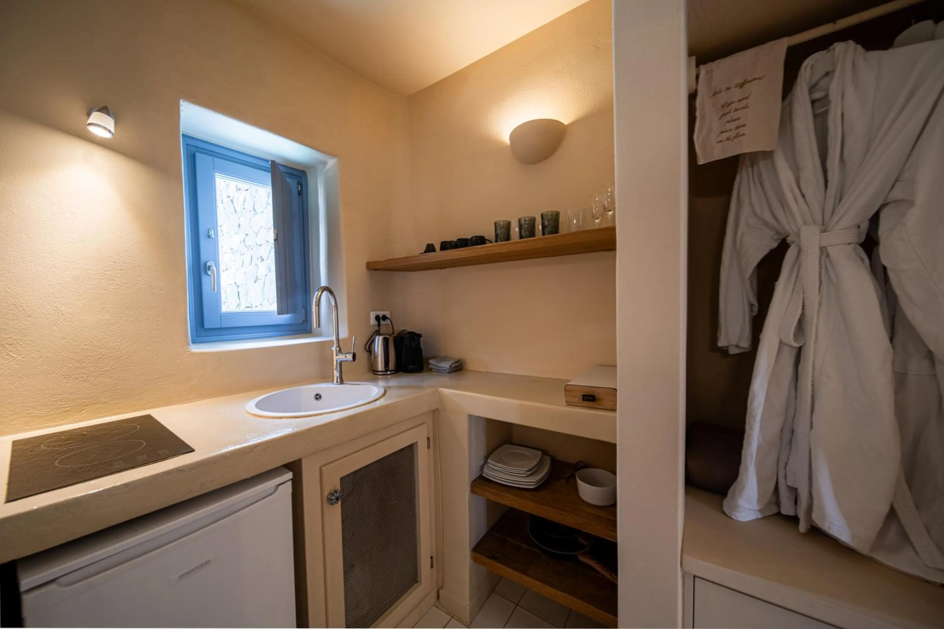 Kitchen or kitchenette in Luna Santorini Suites