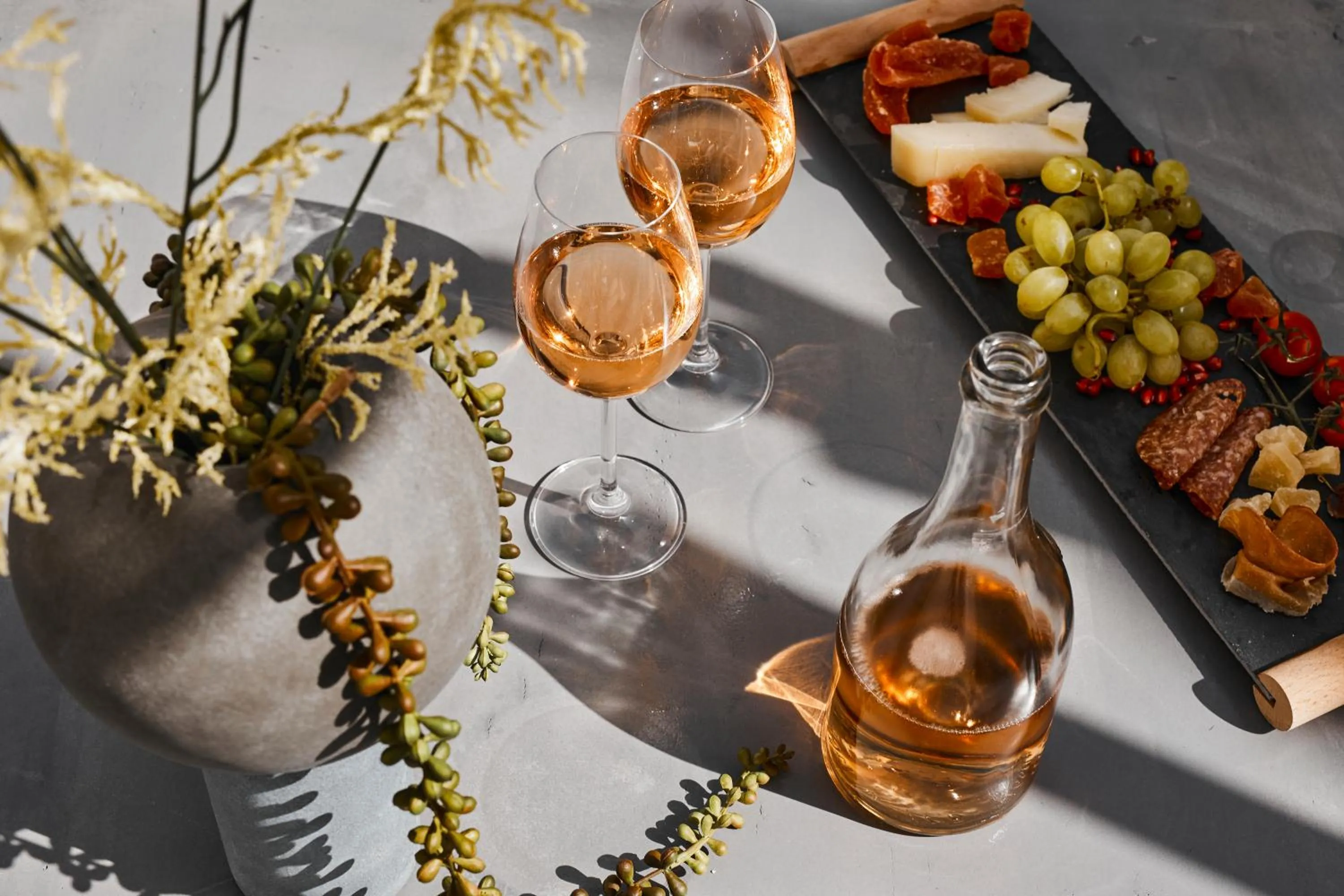 Alcoholic drinks in Luna Santorini Suites