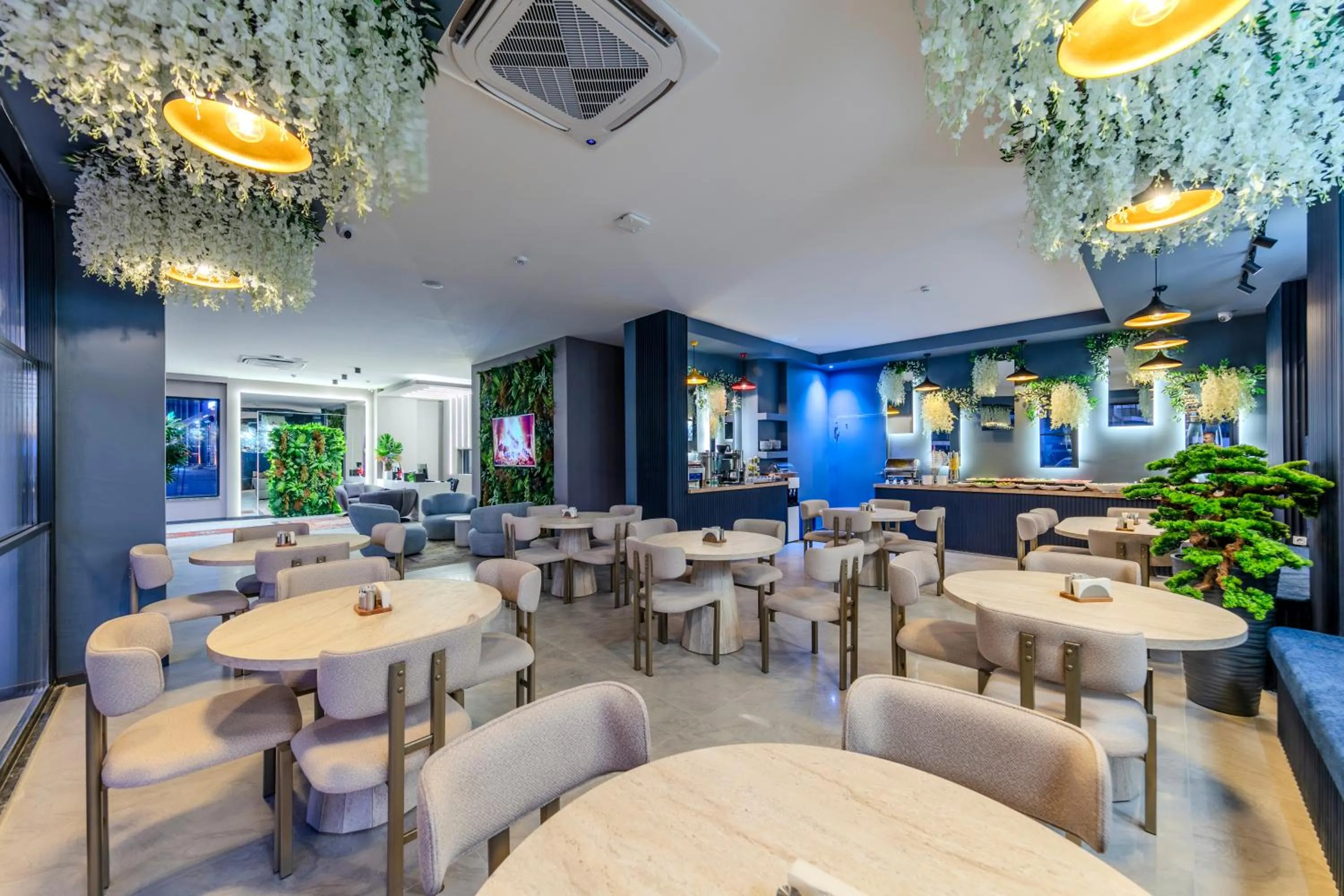 Restaurant/places to eat in Dedem Hotel Premium - Çorlu