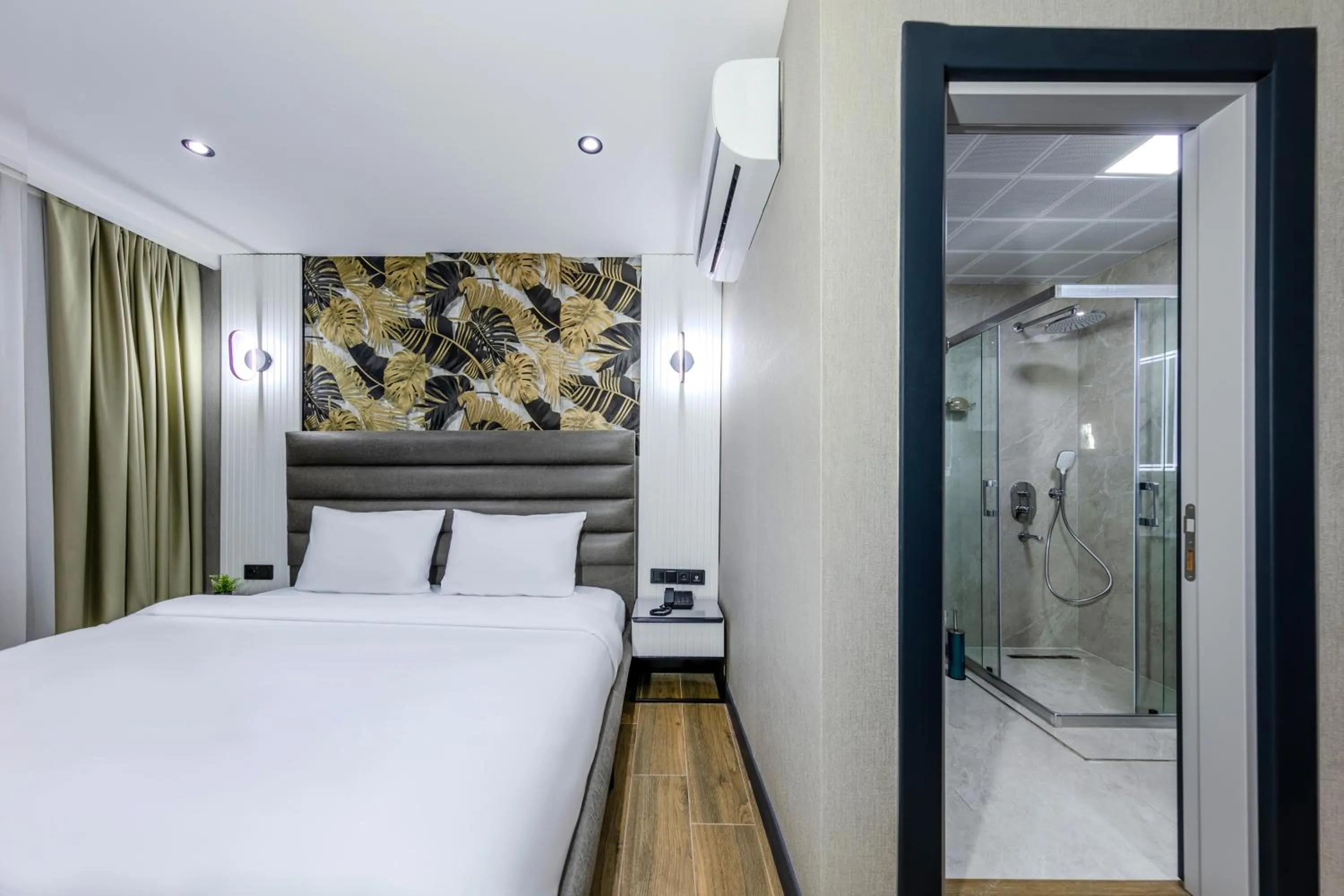 Shower, Bed in Dedem Hotel Premium - Çorlu