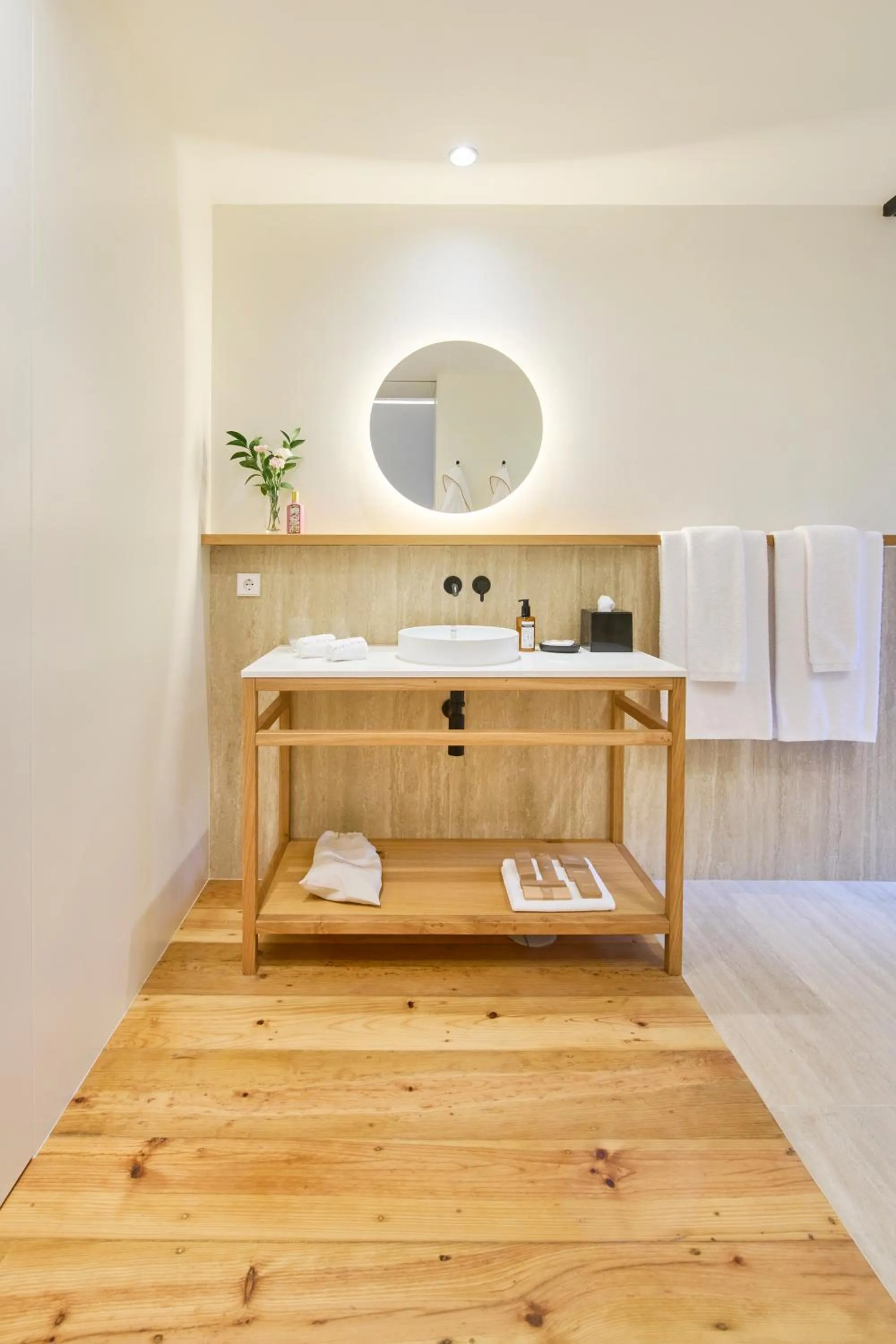 Bathroom in MS Collection Arouca - Mosteiro de Arouca