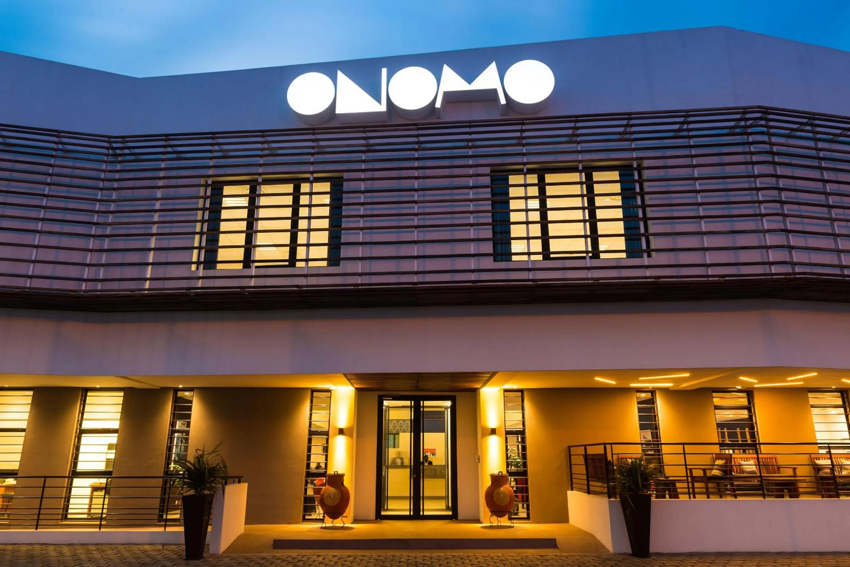 Facade/entrance in ONOMO Hotel Lomé