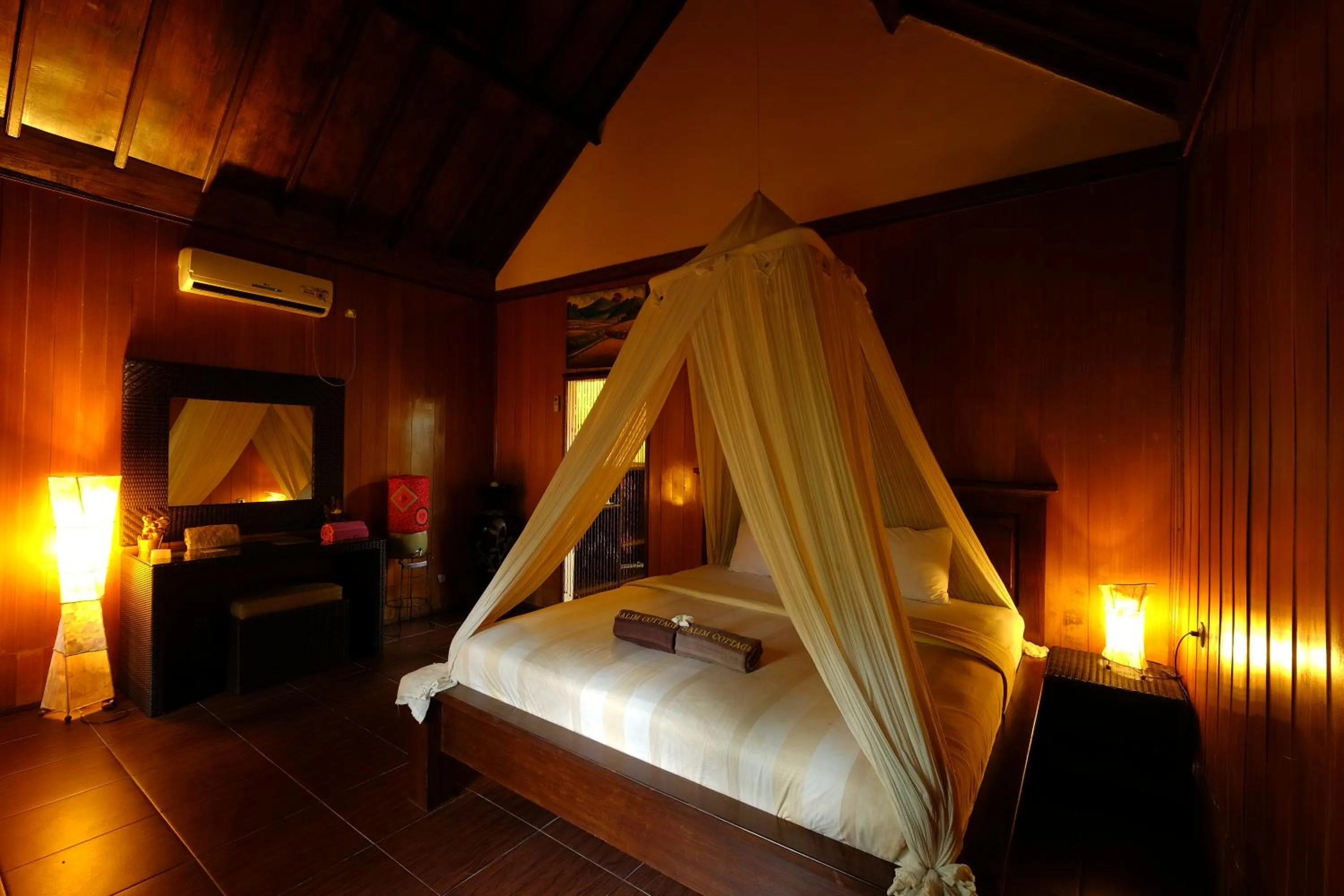 Bedroom, Bed in Salim Beach Resort