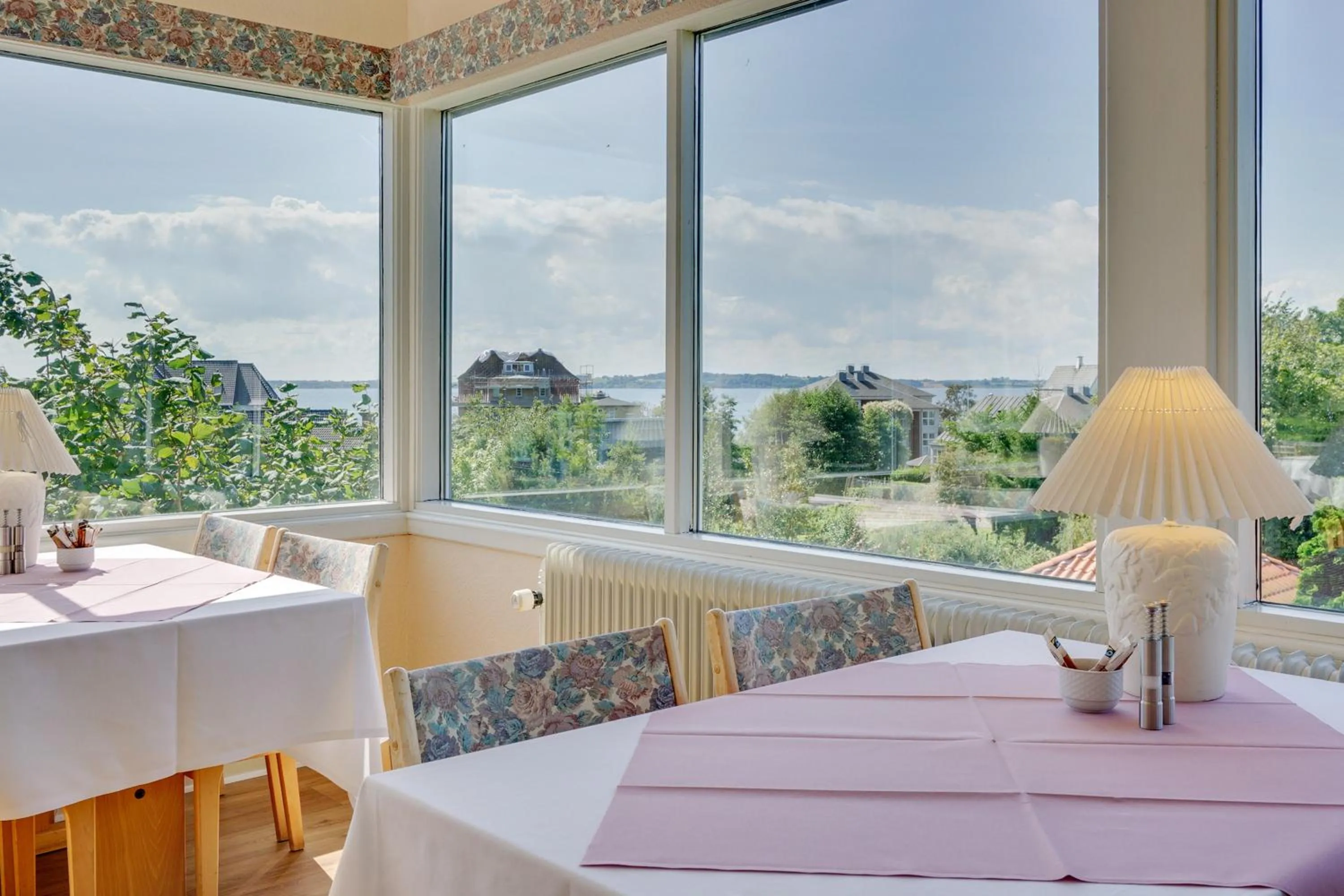 Dining area in Hotel Sønderborg Garni