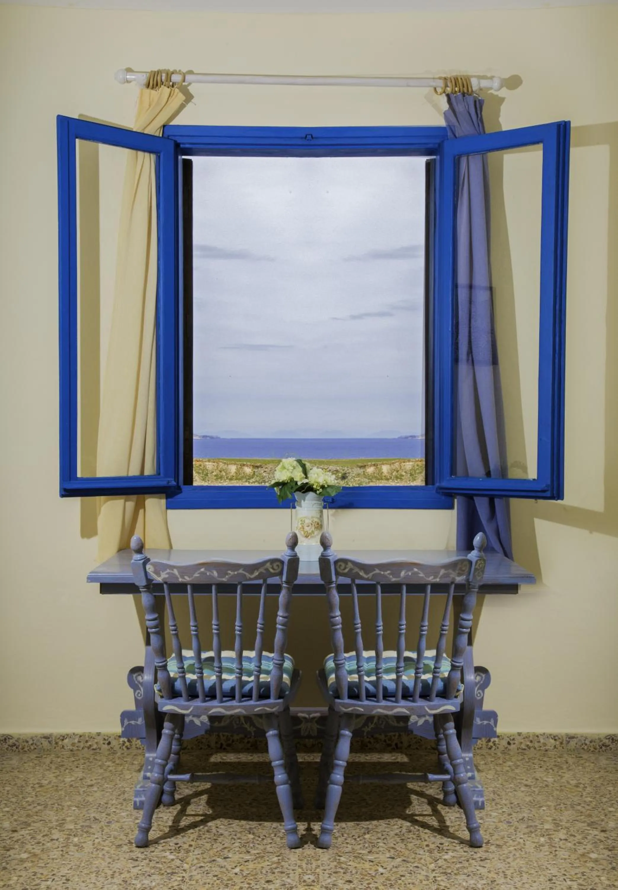 Vassos Apartments