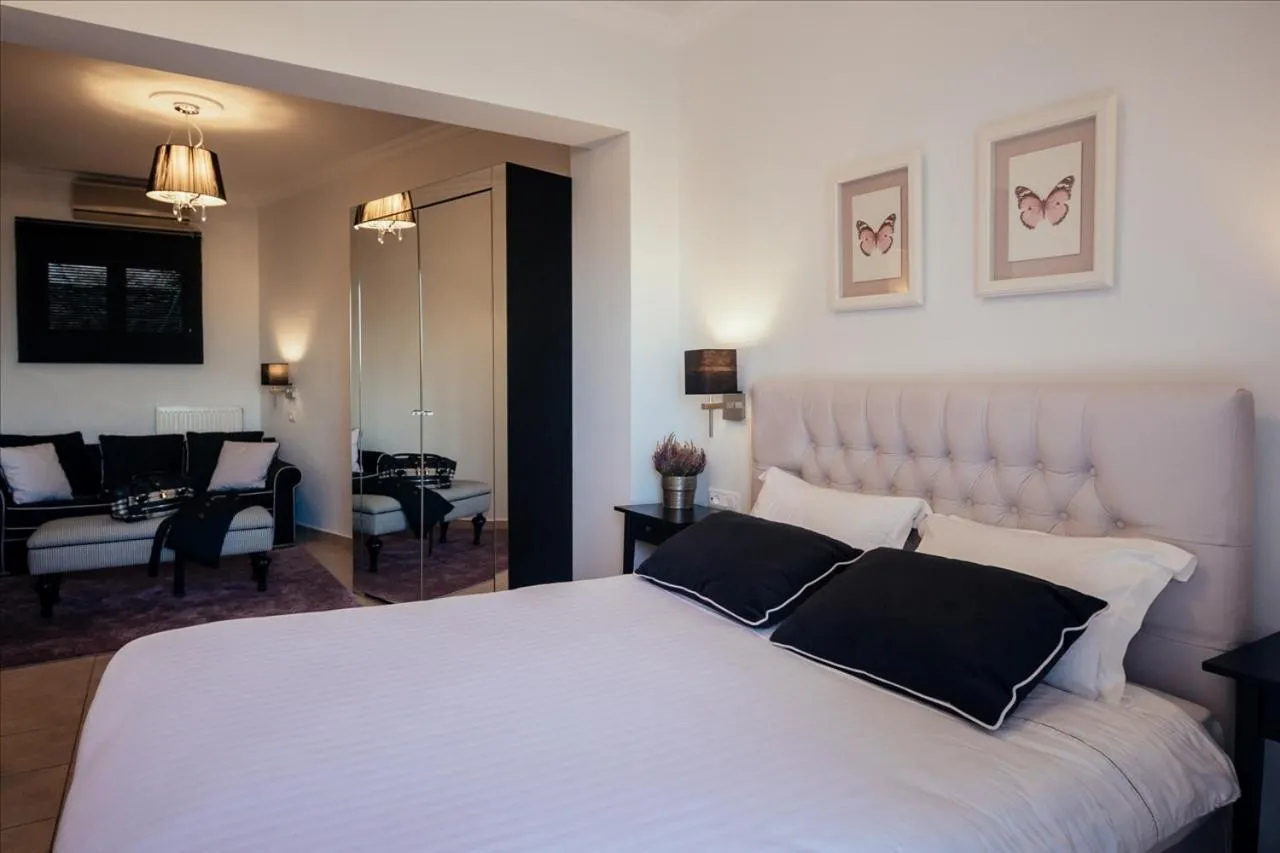 Bed in Leto Nuevo Hotel