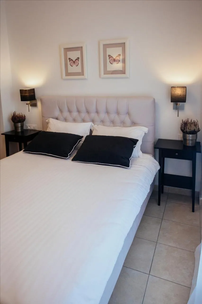 Bed in Leto Nuevo Hotel