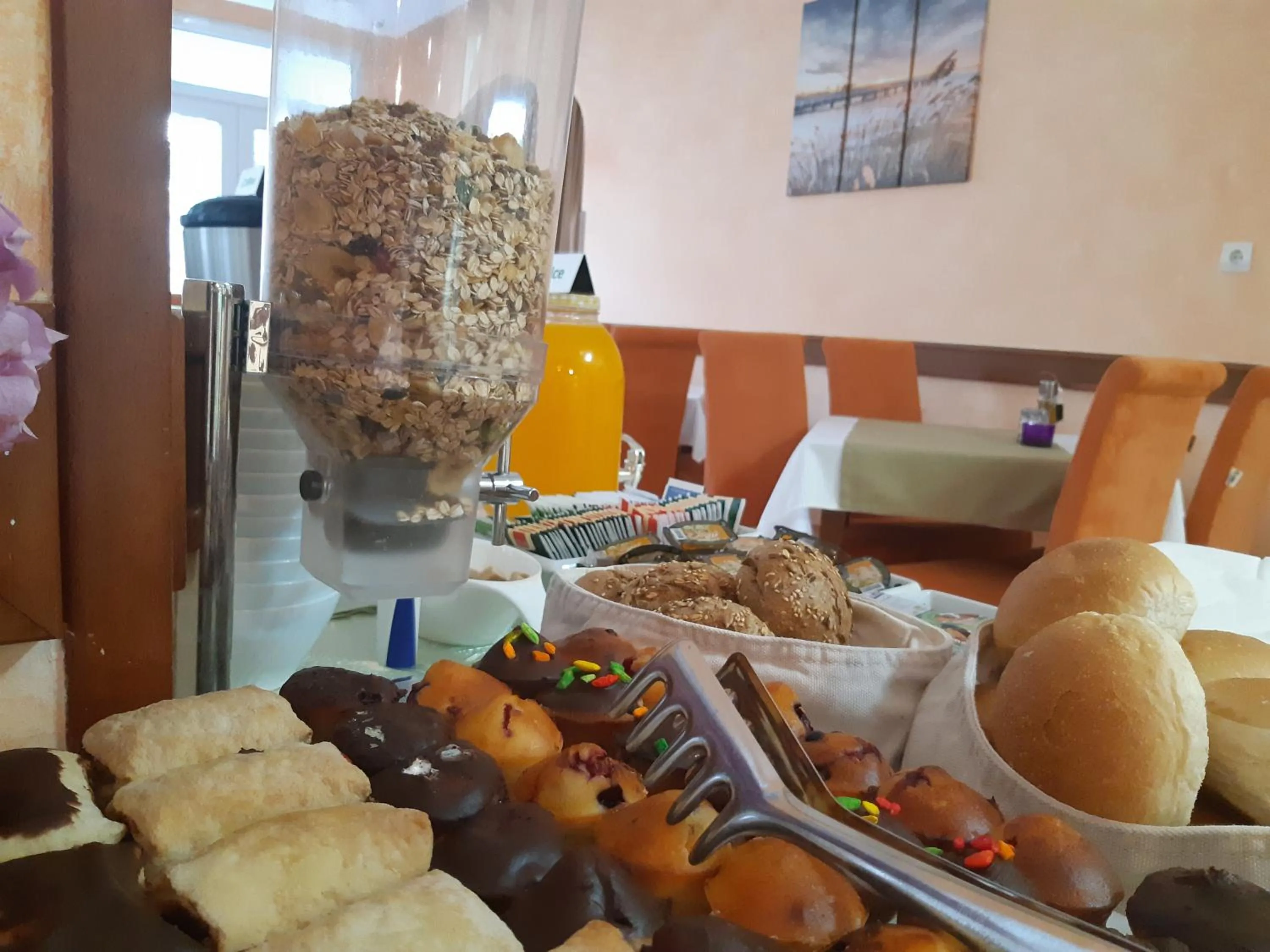 Buffet breakfast in Garni Hotel Koral