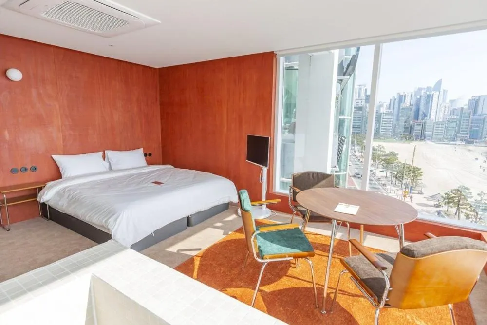 Bed in Busan Lazy Morning Ocean View Pension