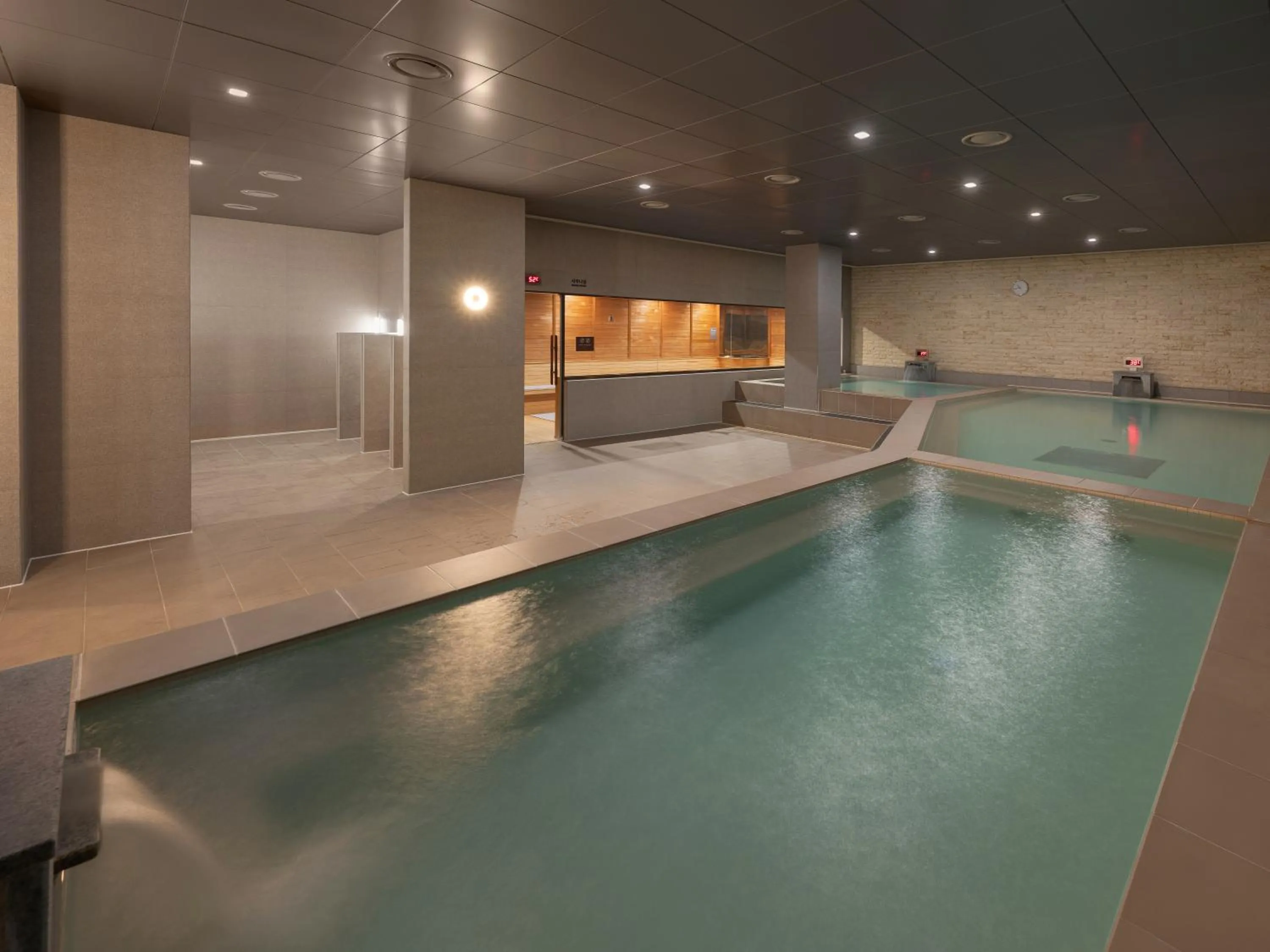 Hot Spring Bath in Le Collective Sokcho Central