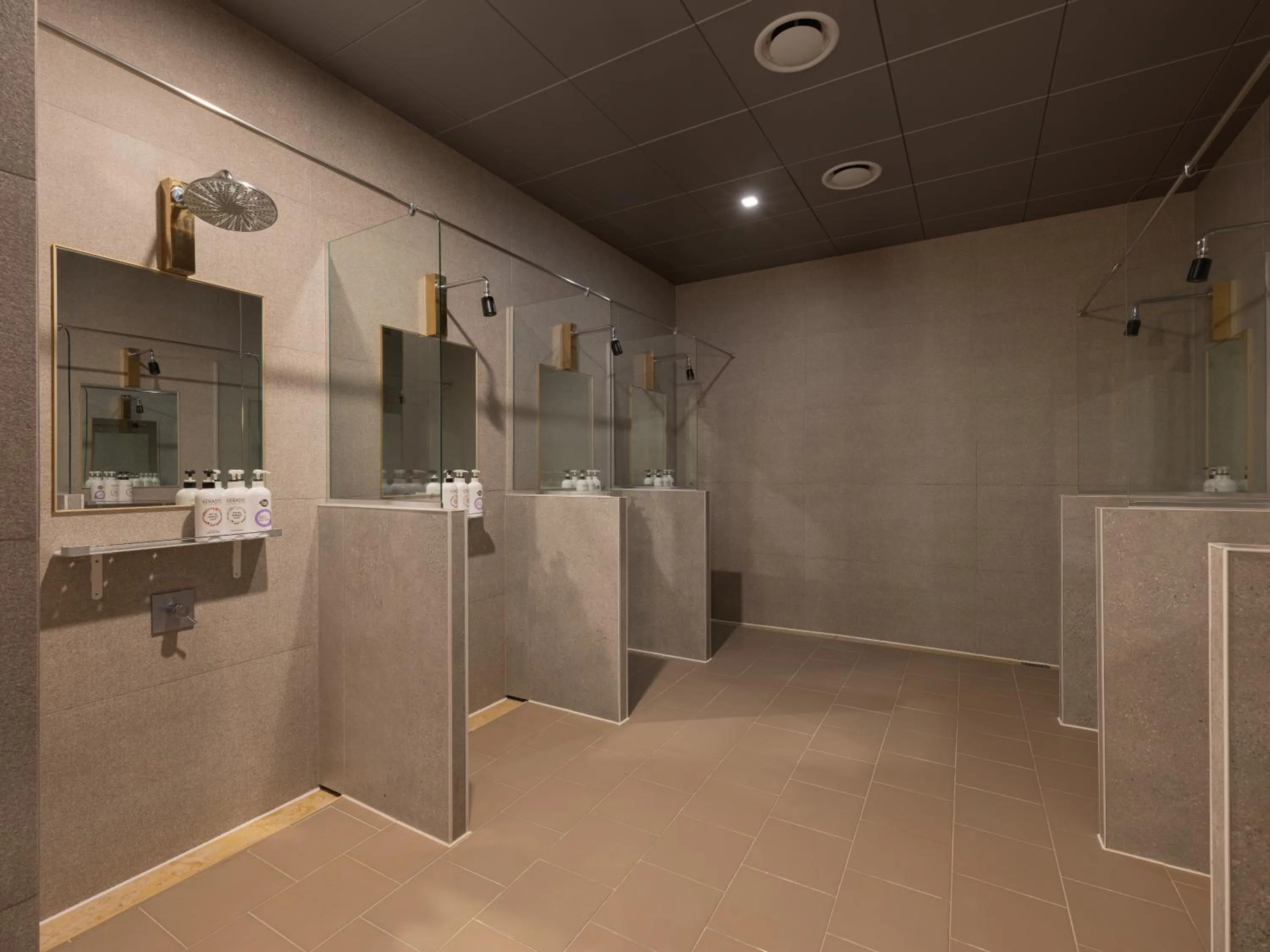 Sauna in Le Collective Sokcho Central