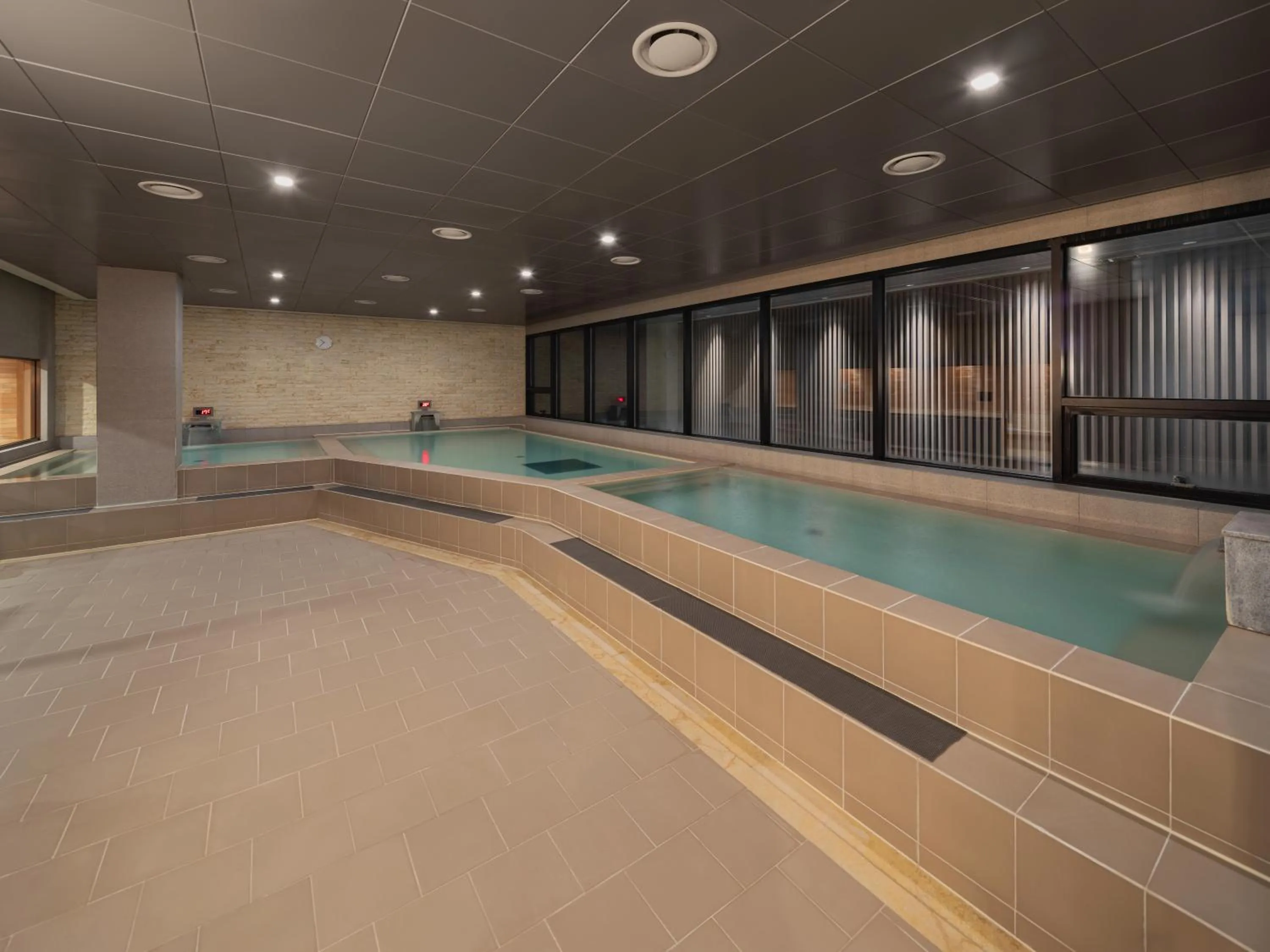 Hot Spring Bath in Le Collective Sokcho Central