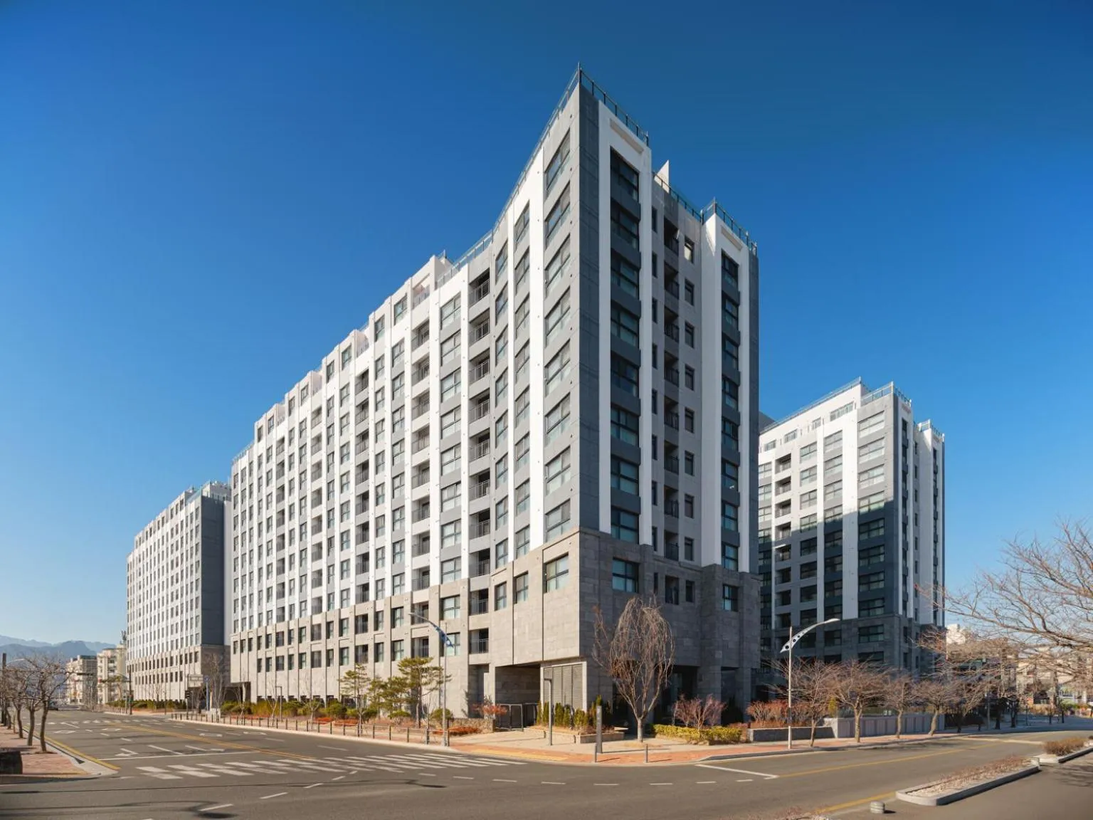 Property building in Le Collective Sokcho Central