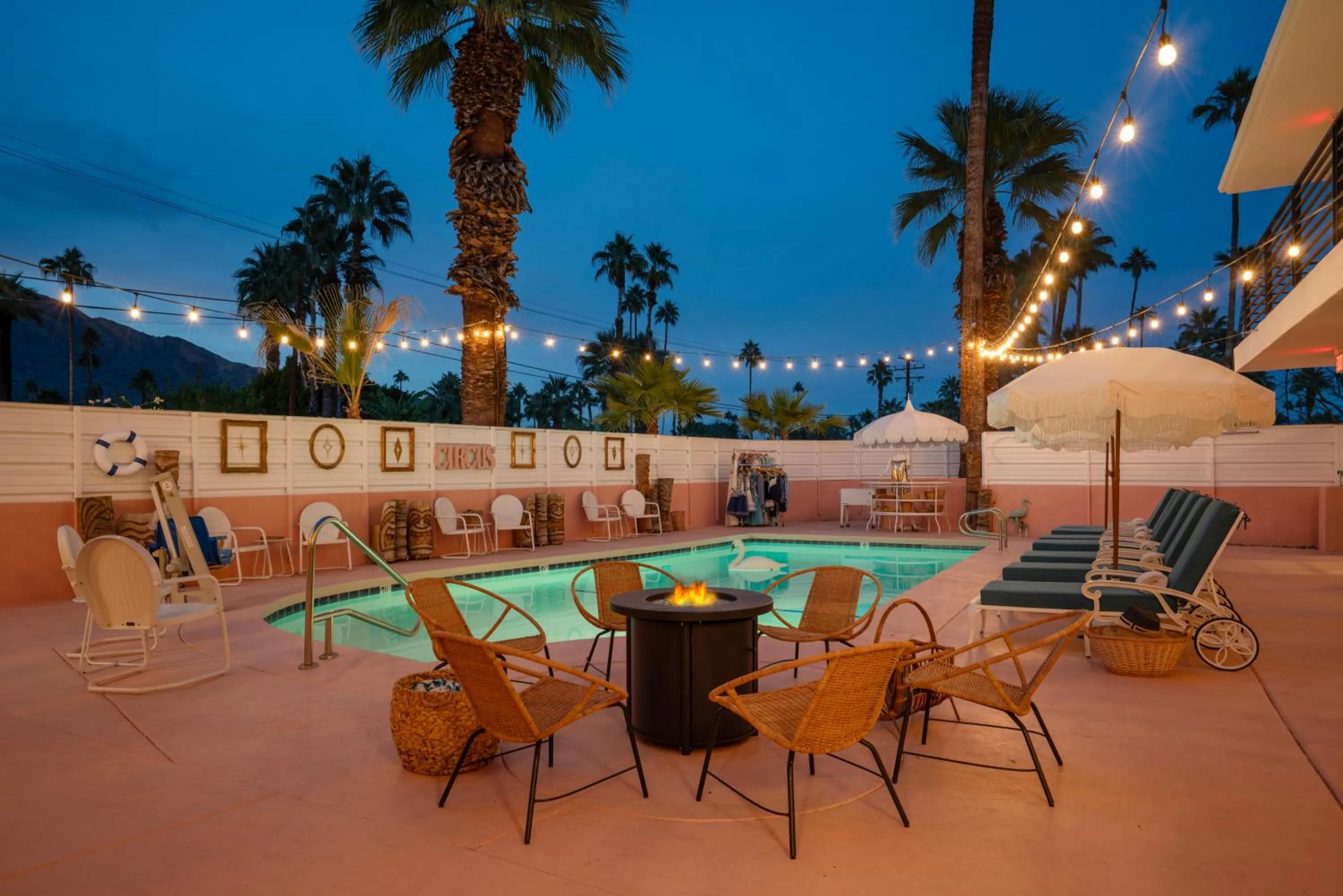 The Stardust Hotel - Adults Only