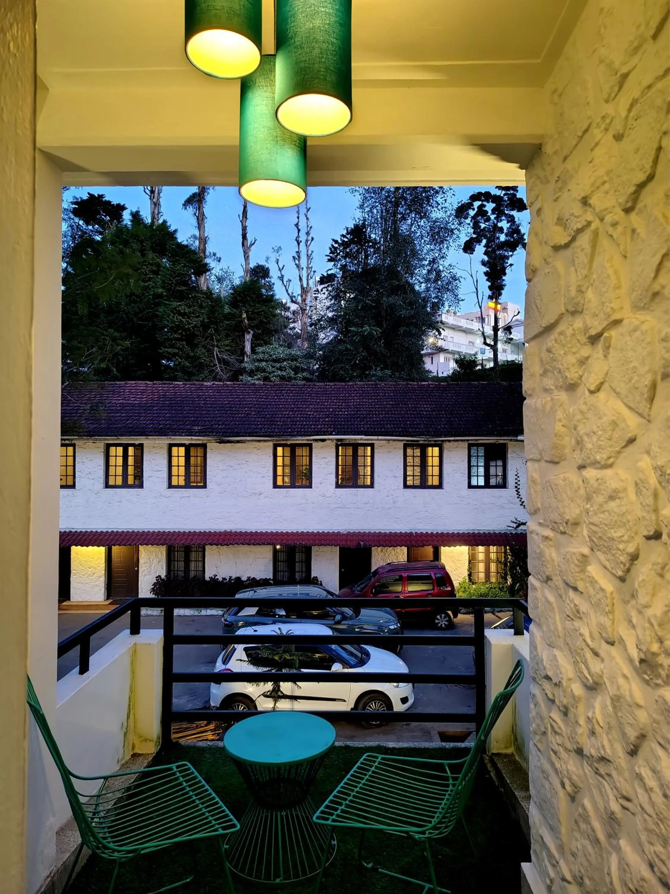 Balcony/Terrace in 7 ROADS RESORT 50mts to lake