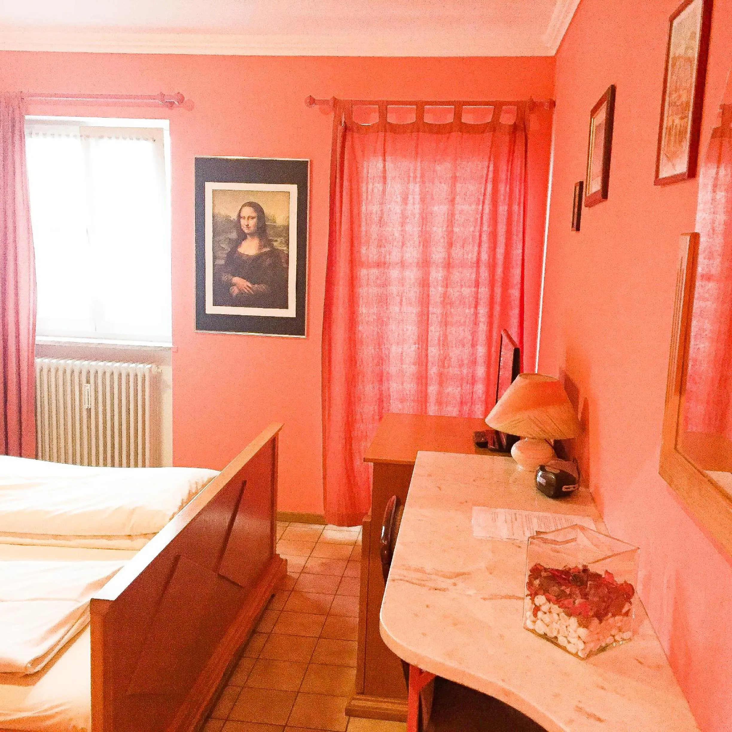 Bed in Pension Mona Lisa