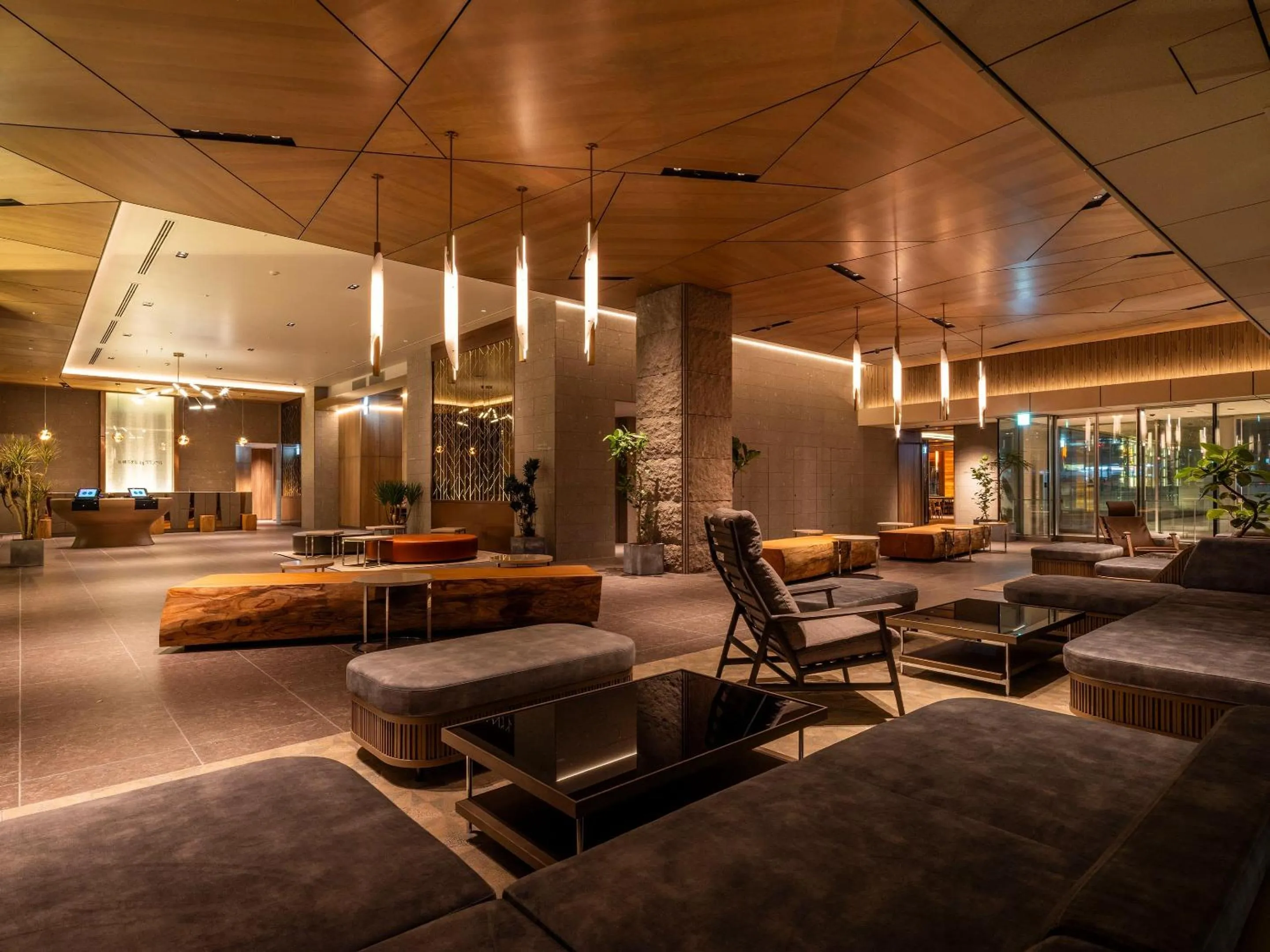 Lobby or reception in SAPPORO HOTEL by GRANBELL