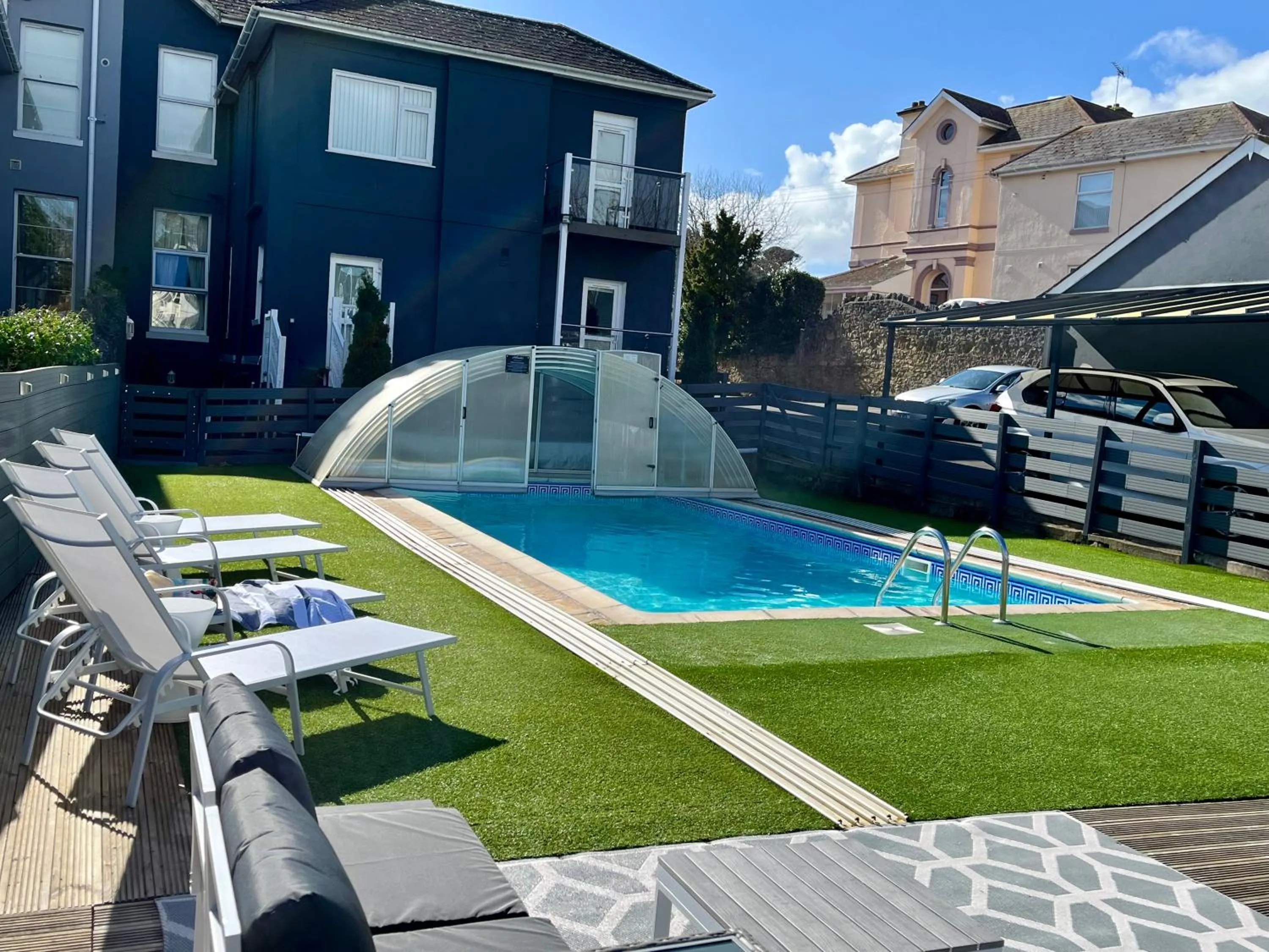 Property building in Atlantis Holiday Apartments