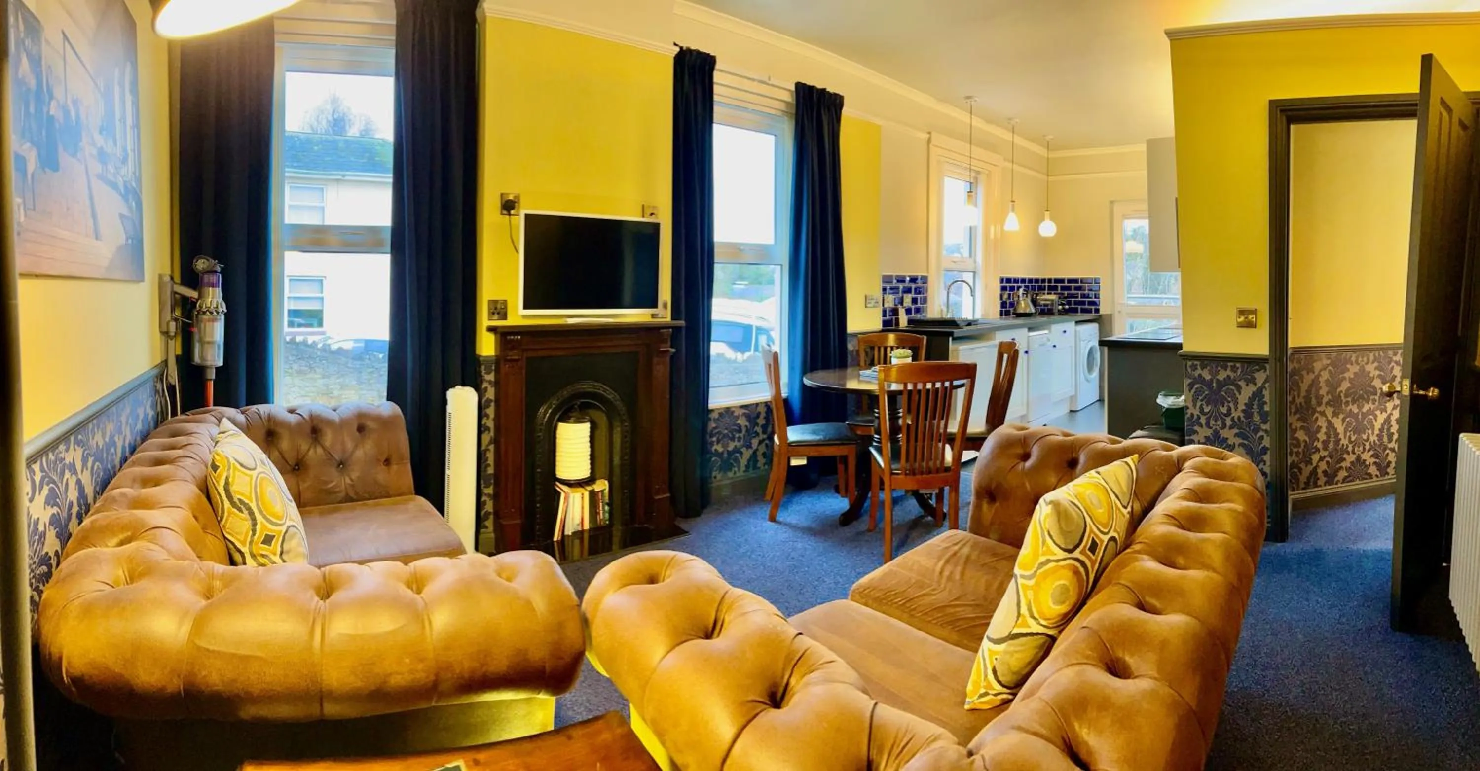 TV and multimedia in Atlantis Holiday Apartments