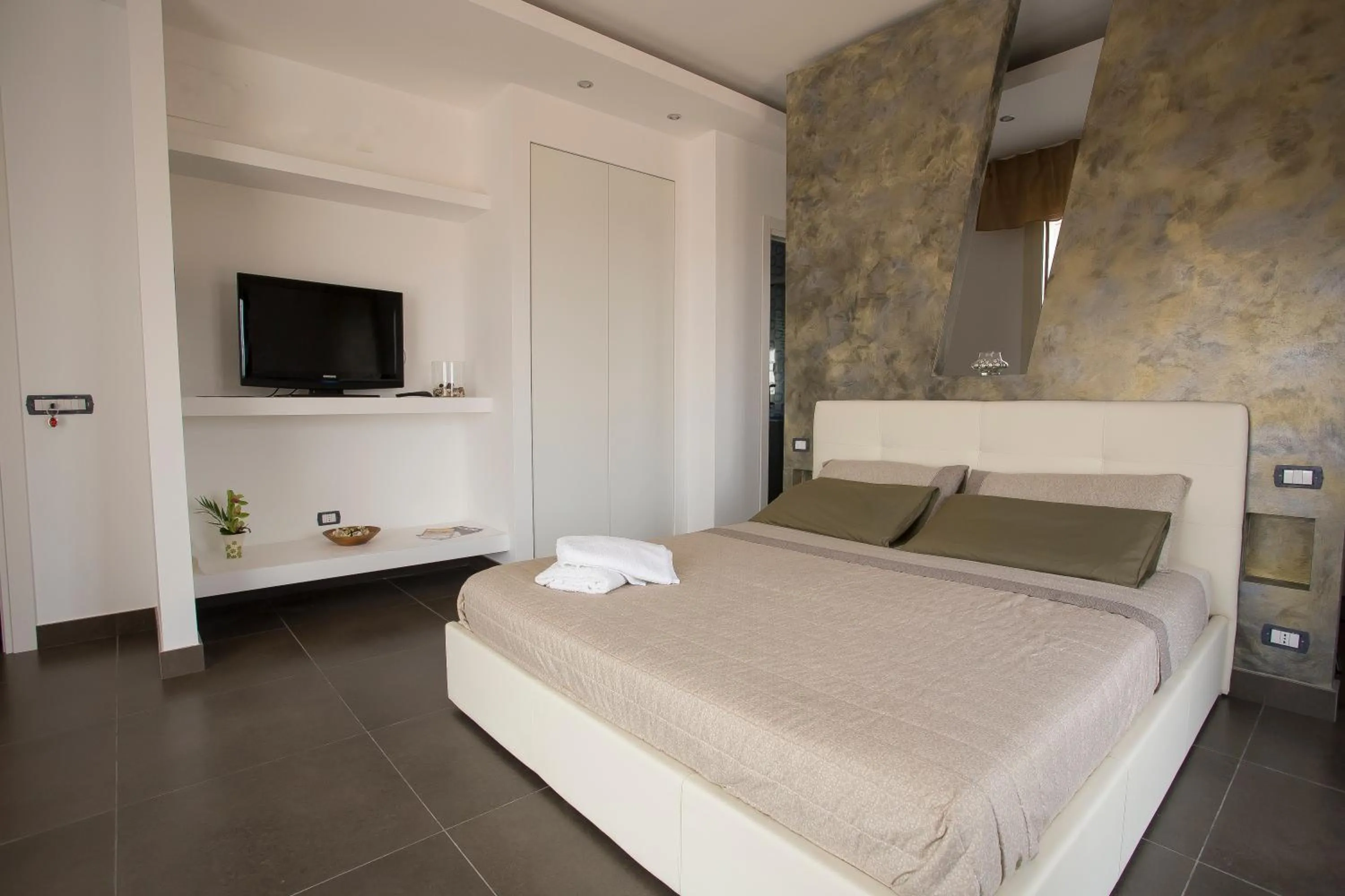Bedroom, Bed in House Etna View