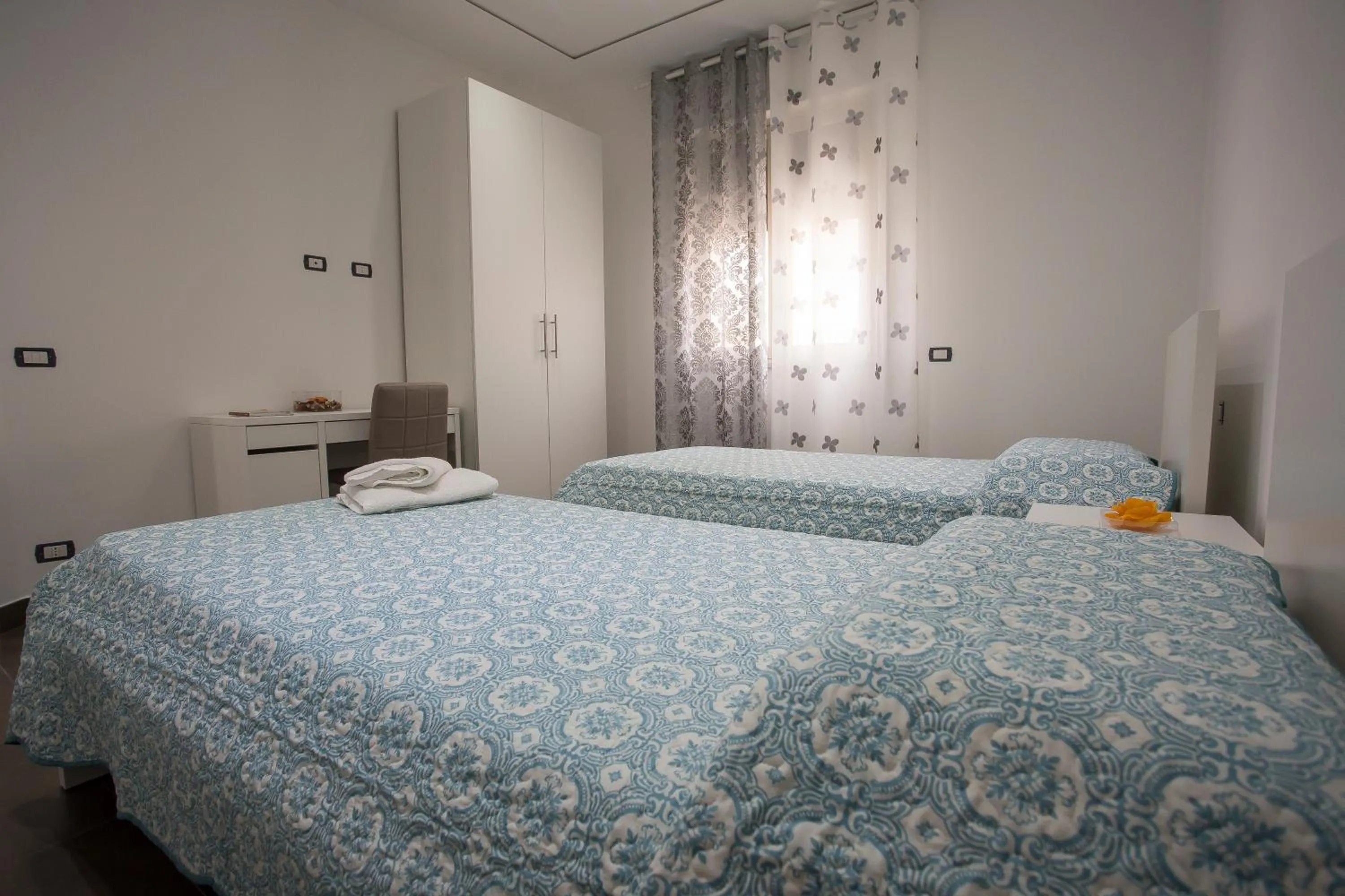 Bedroom, Bed in House Etna View