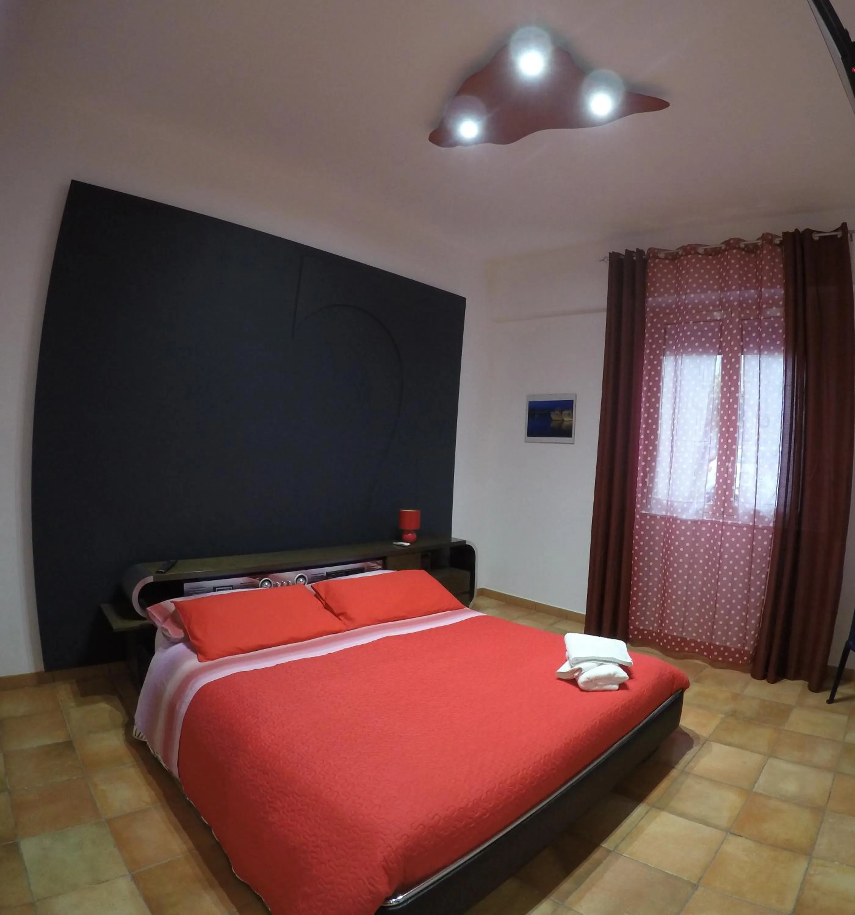 Bedroom, Bed in House Etna View