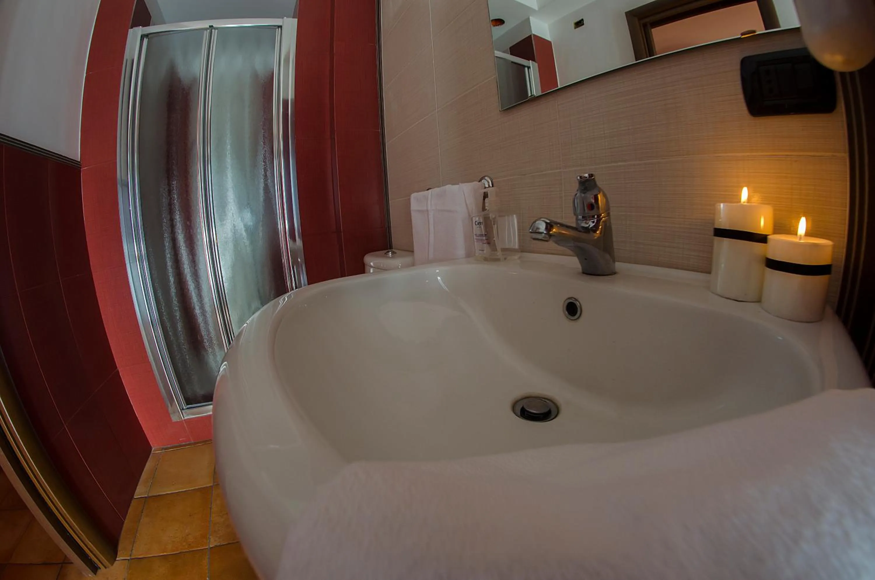 Bathroom in House Etna View