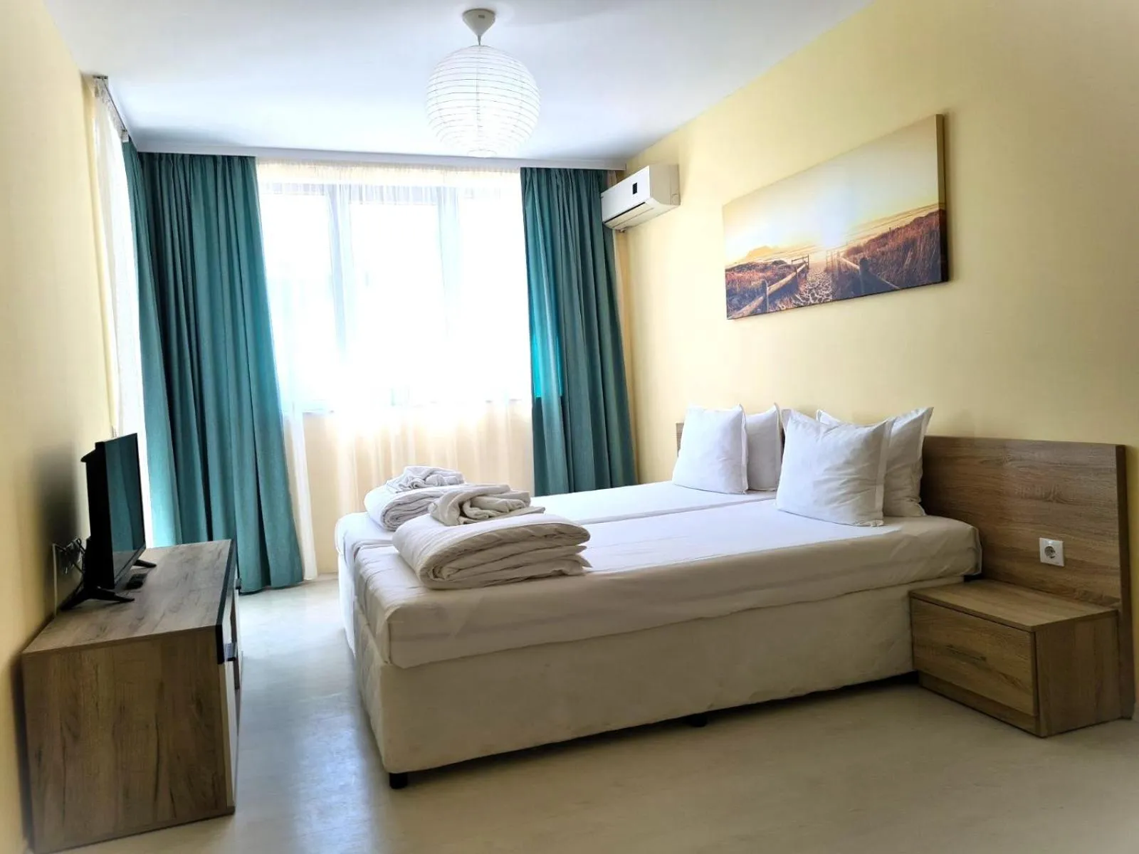 Bed in Stamopolu Lux ground floor